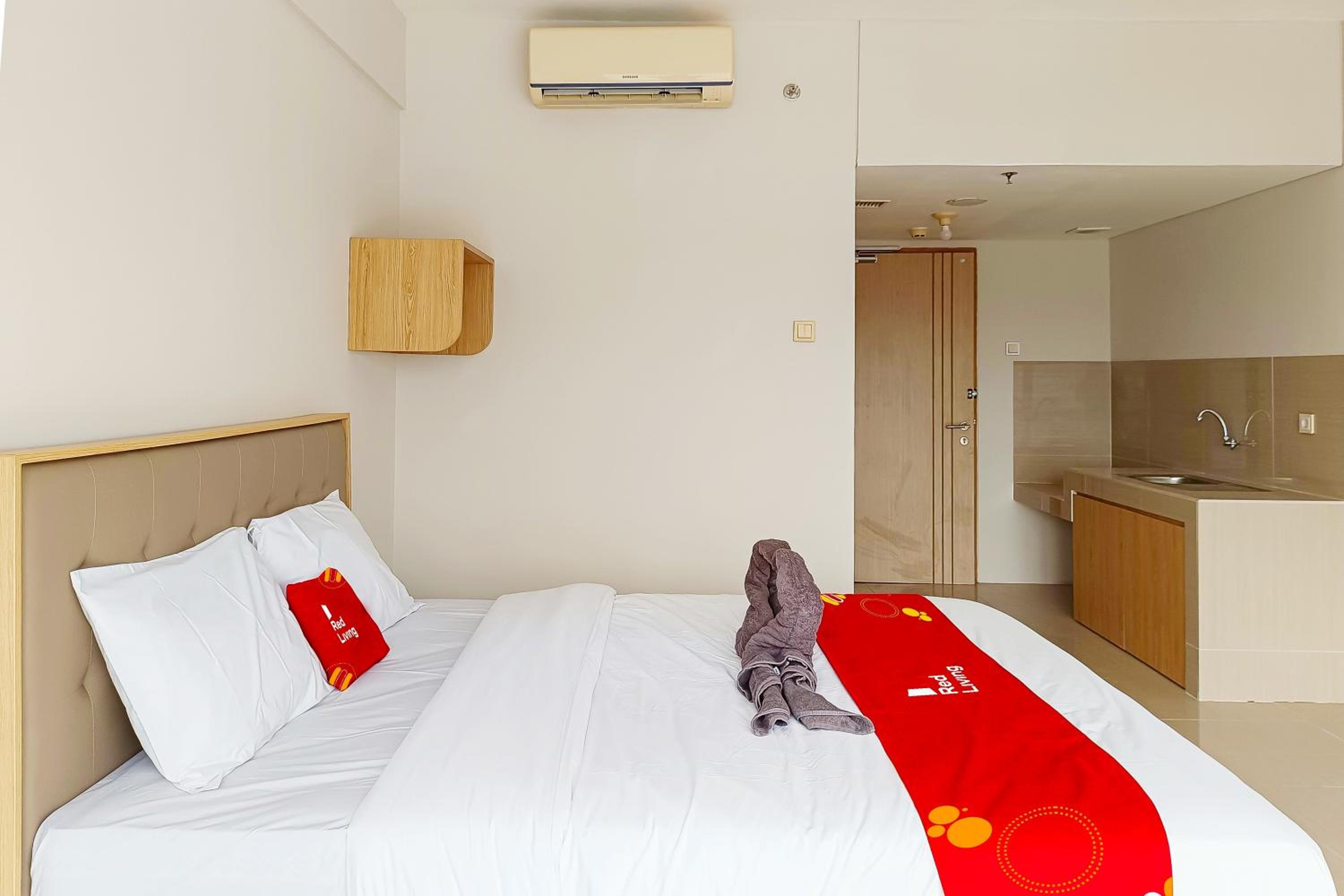 Studio Apartment photo 2
