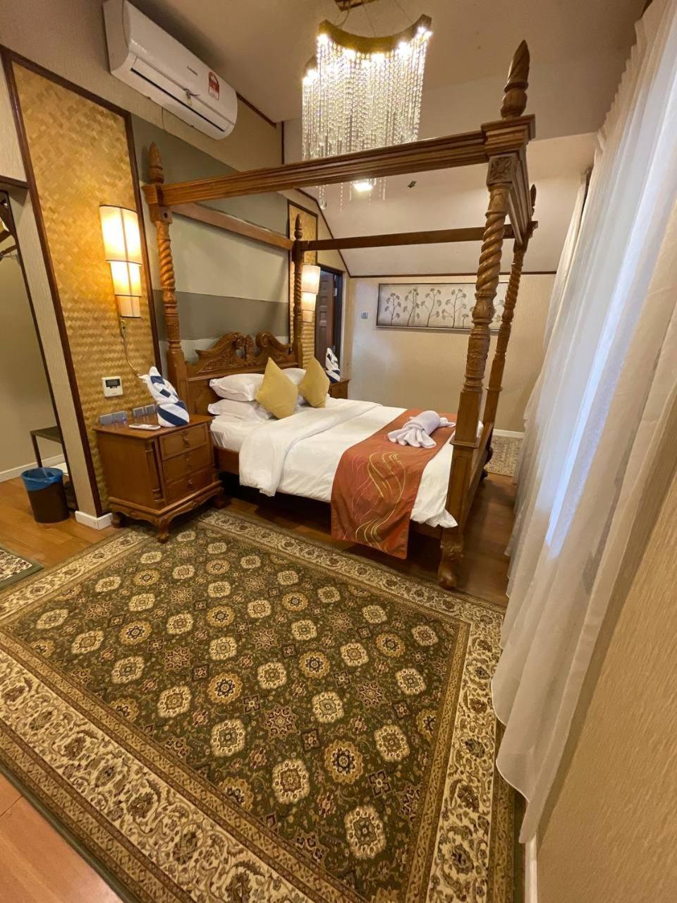 Suite With Private Pool photo 2