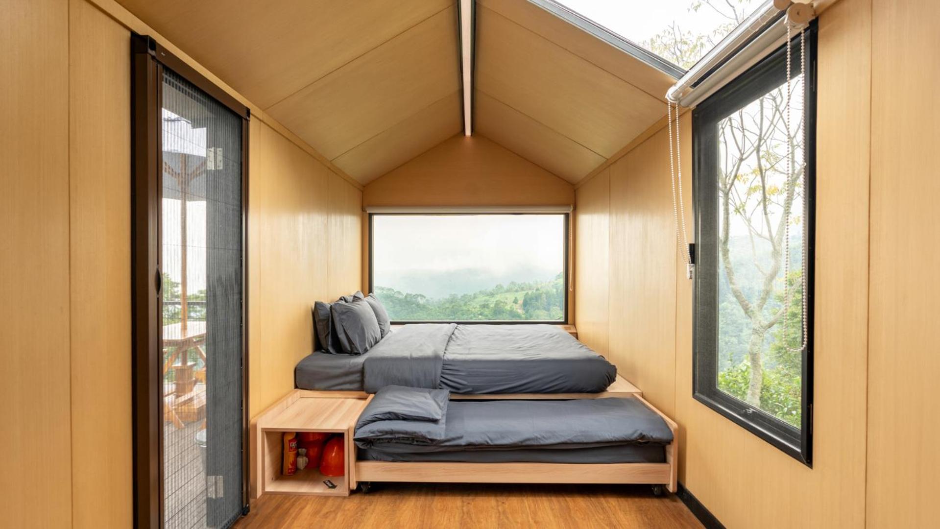 Executive Cabin