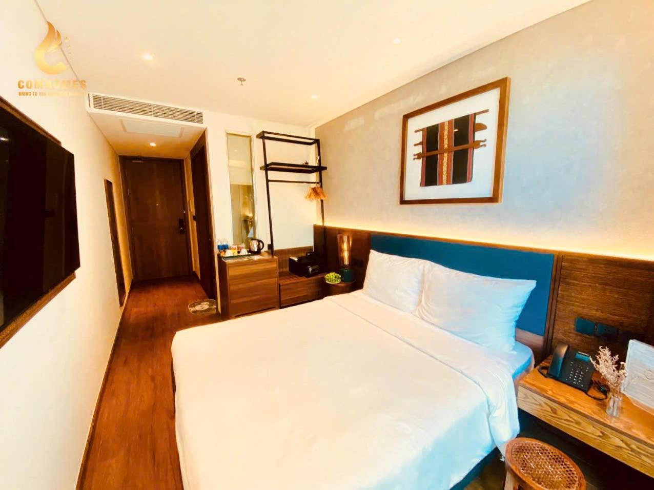 Queen Room With Balcony