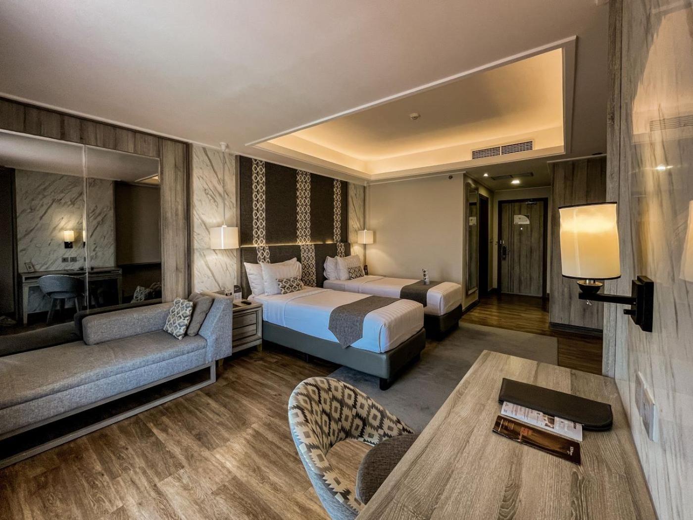 Executive Twin Room - Photo 1