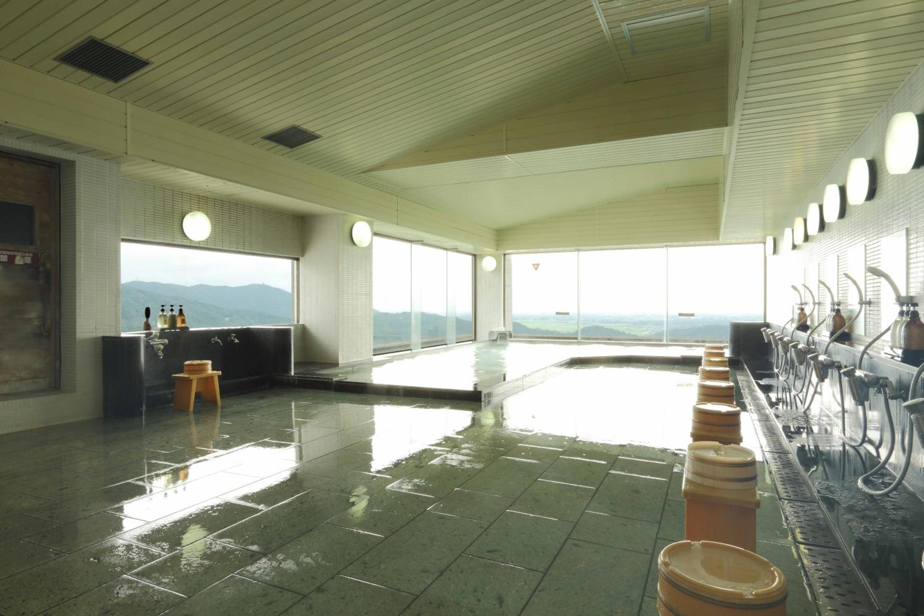 Japanese-Style Room with Night View and In-Room Dinner photo 2