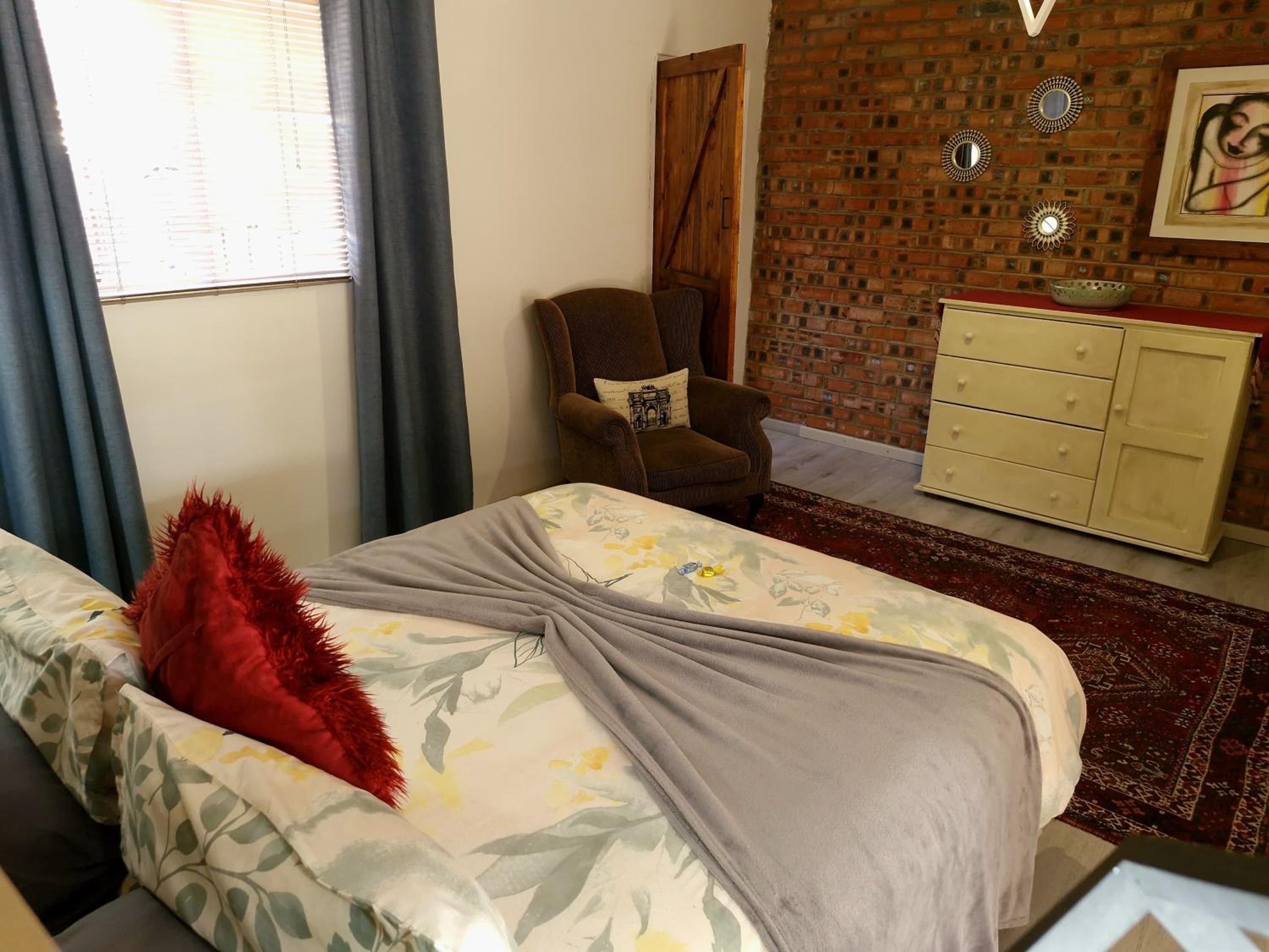 Deluxe Queen Room photo 3