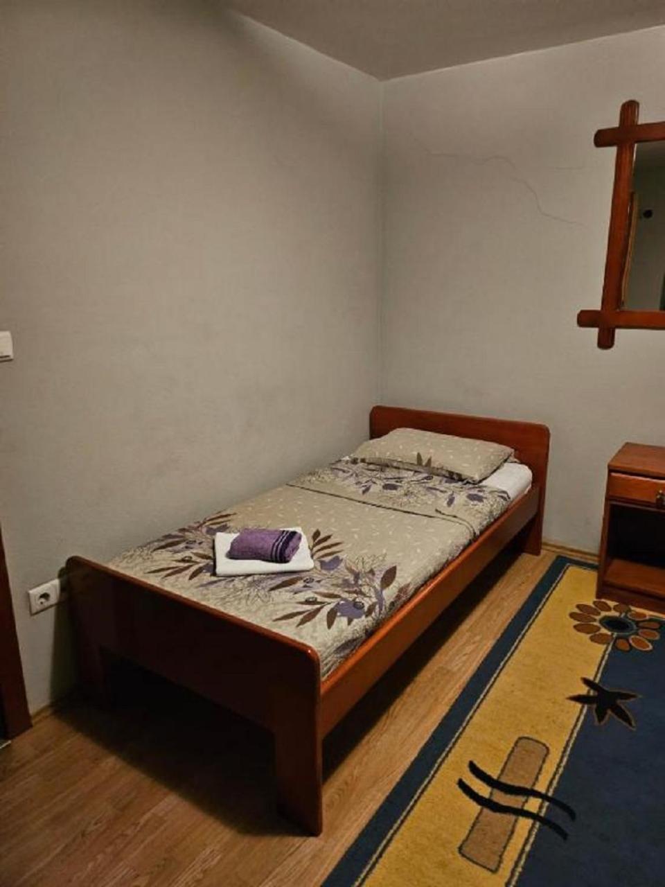 Single Room photo 1