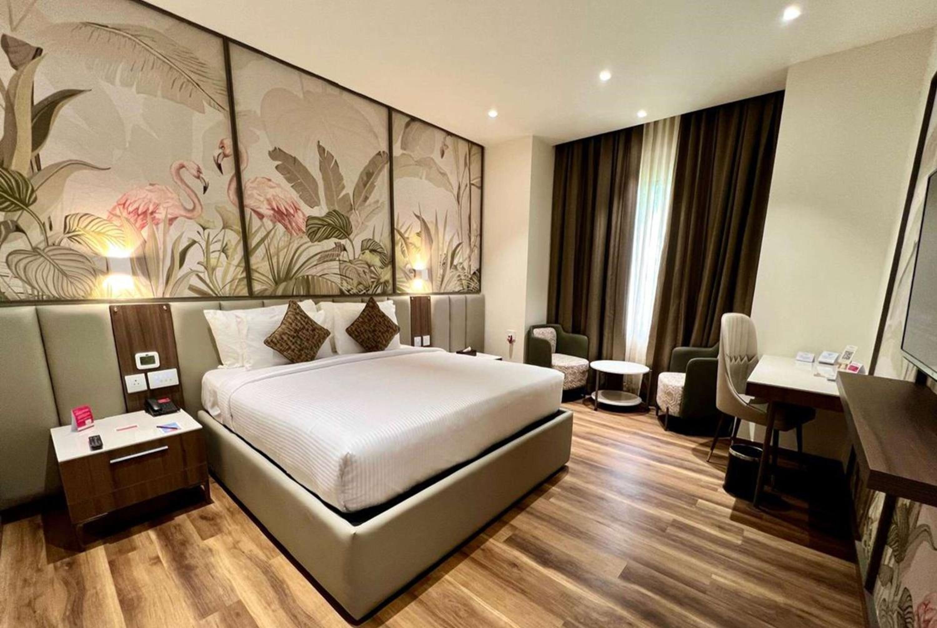 Superior 1 Twin Bed Non Smoking Room - Photo 1