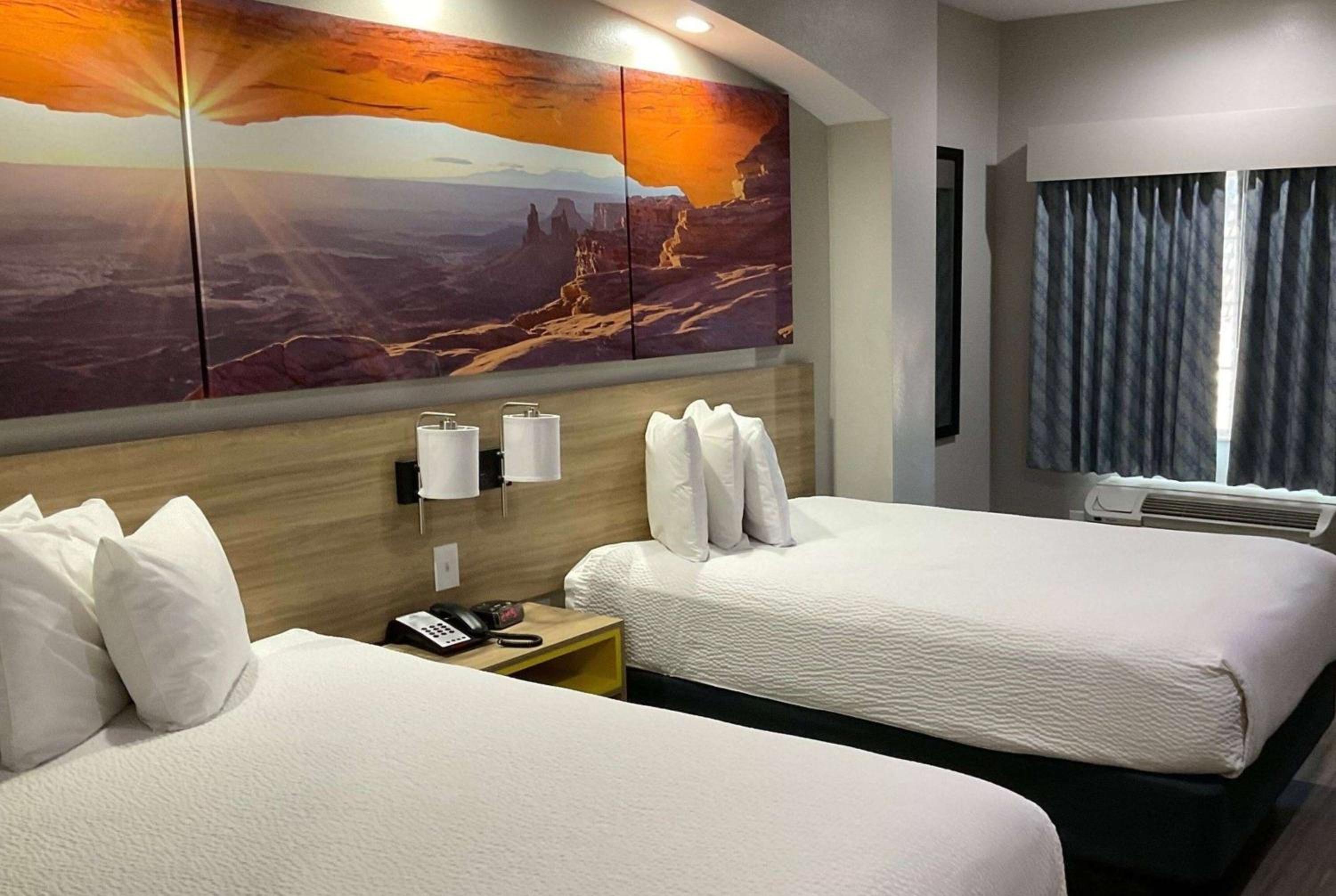 Deluxe Double Studio with Two Double Beds - Non-Smoking - Photo 1