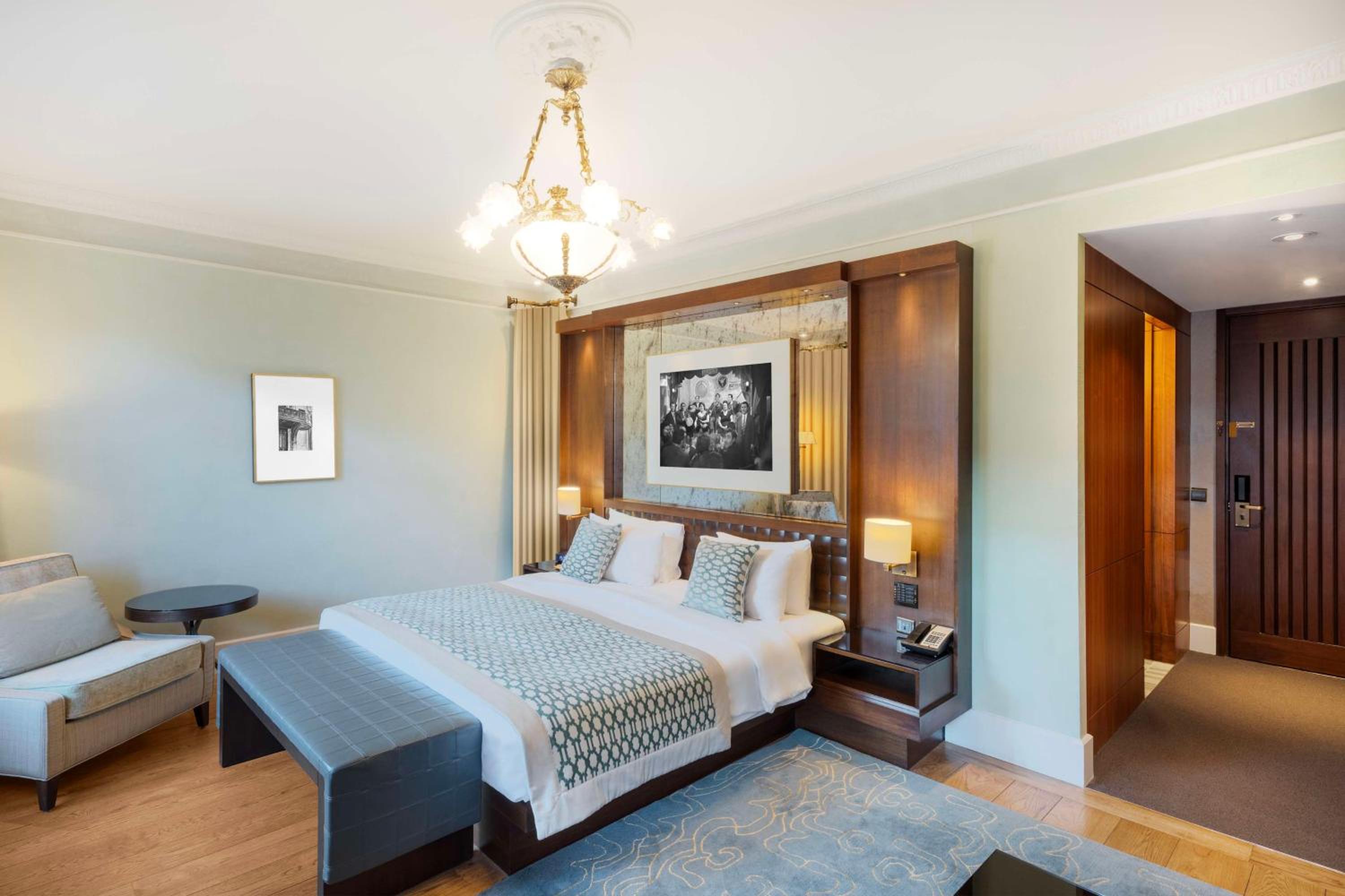 King Room