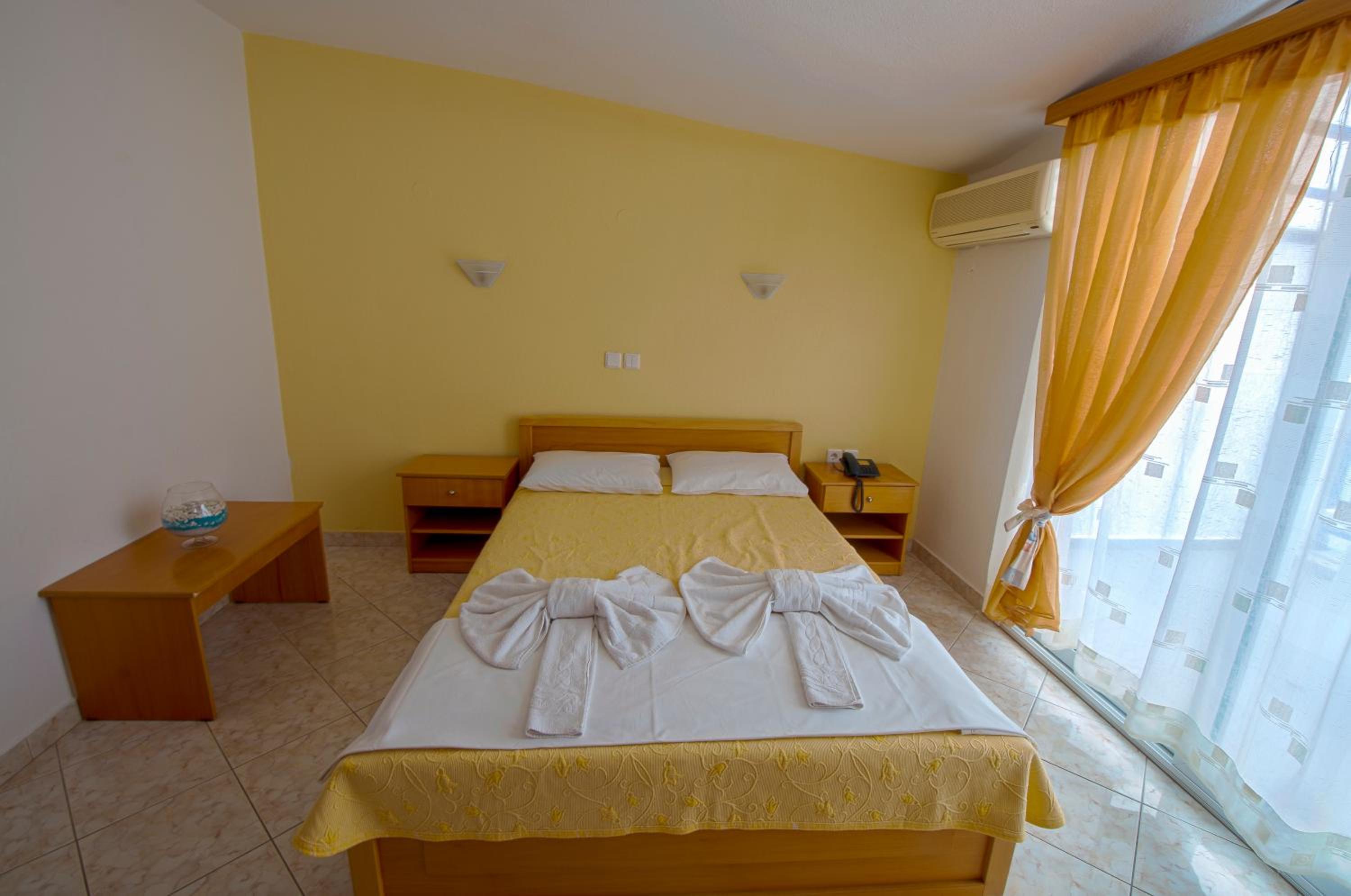 Double Room with Mountain View photo 2
