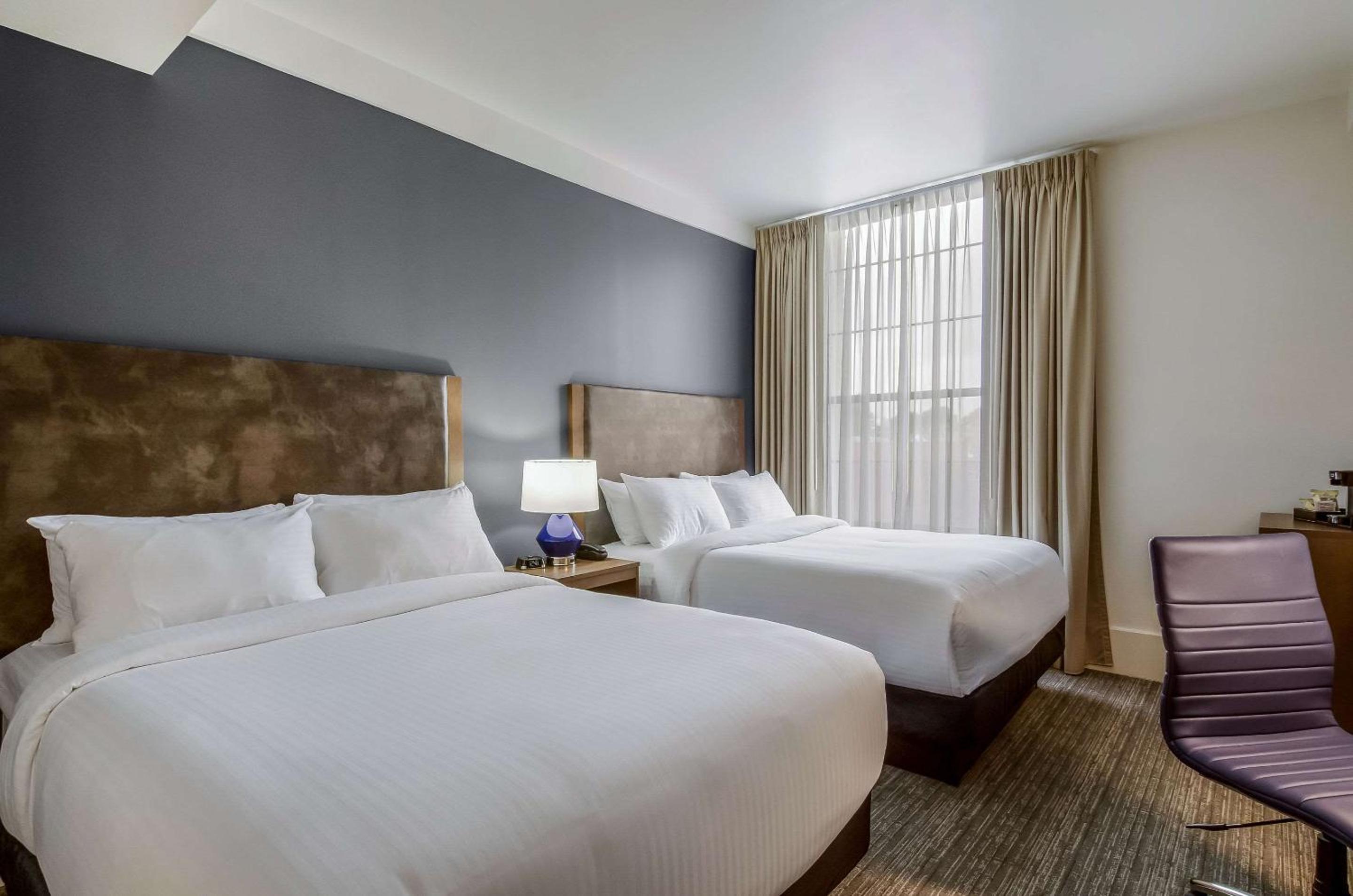 Queen Room with Two Queen Beds - Non-Smoking