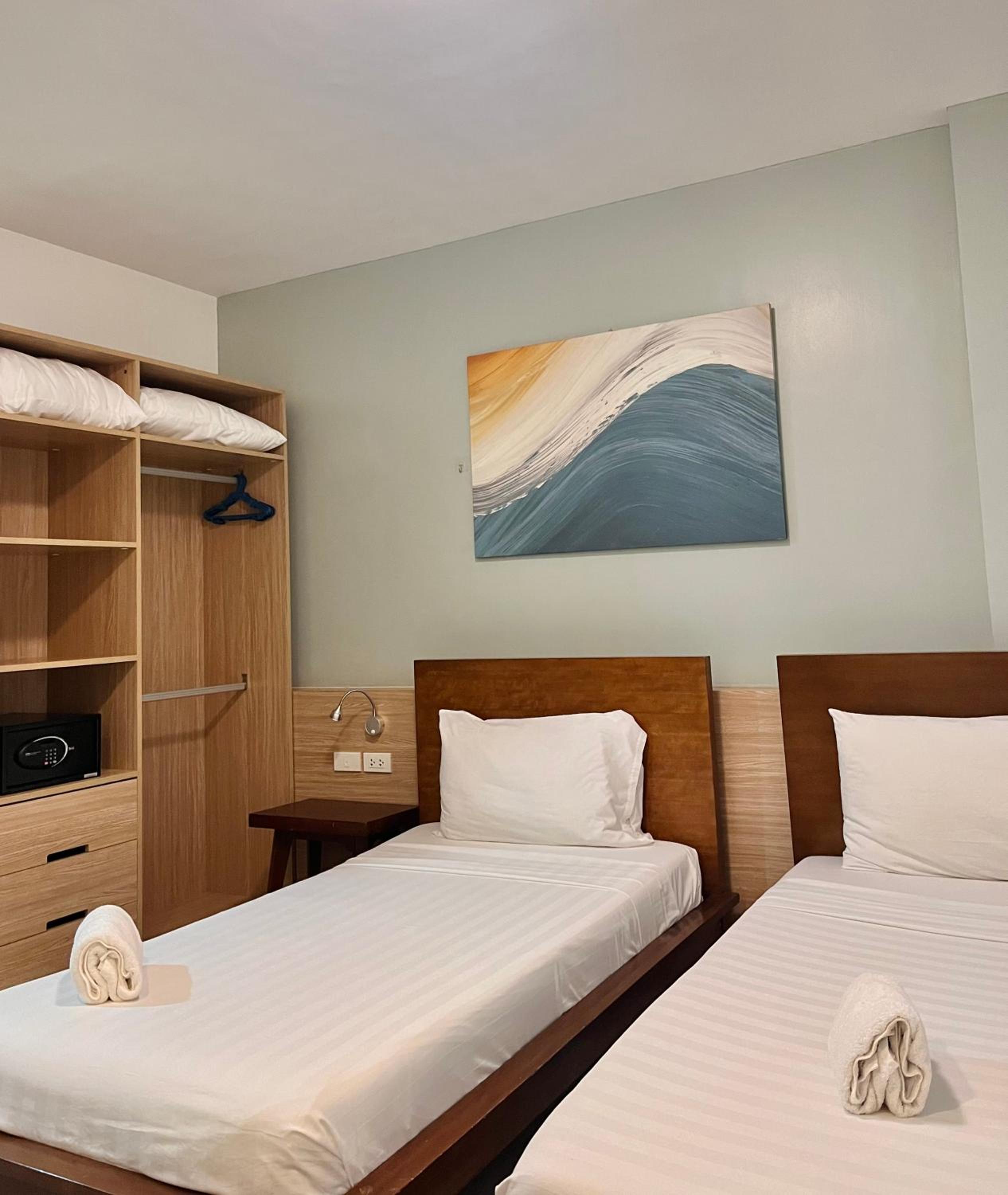 Standard Twin Room photo 2