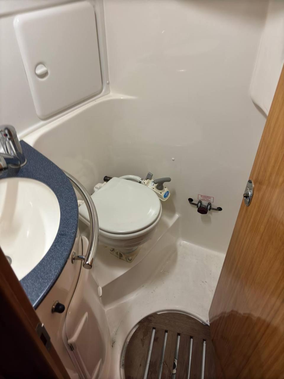 Mobile Home photo 3