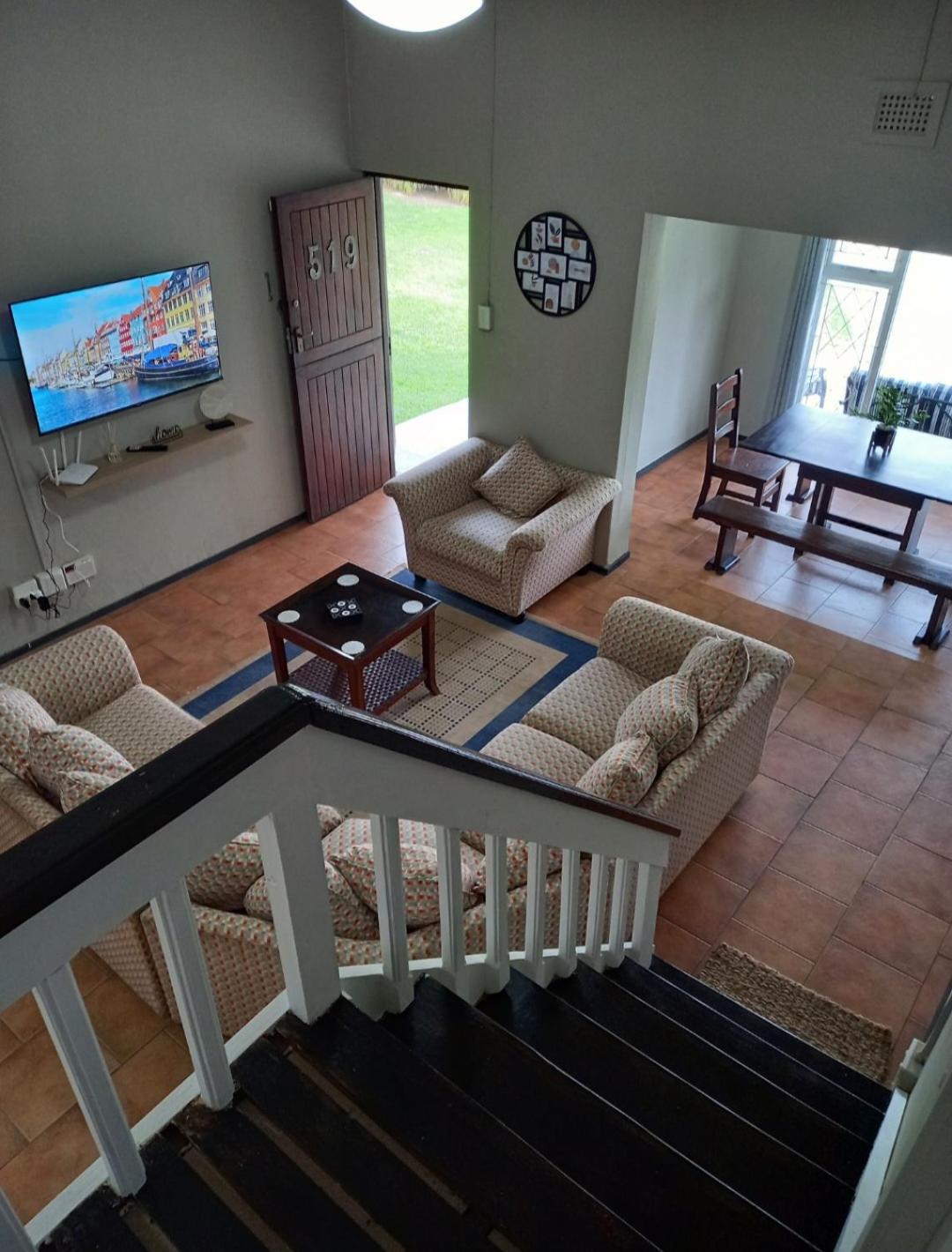 Four-Bedroom House photo 1