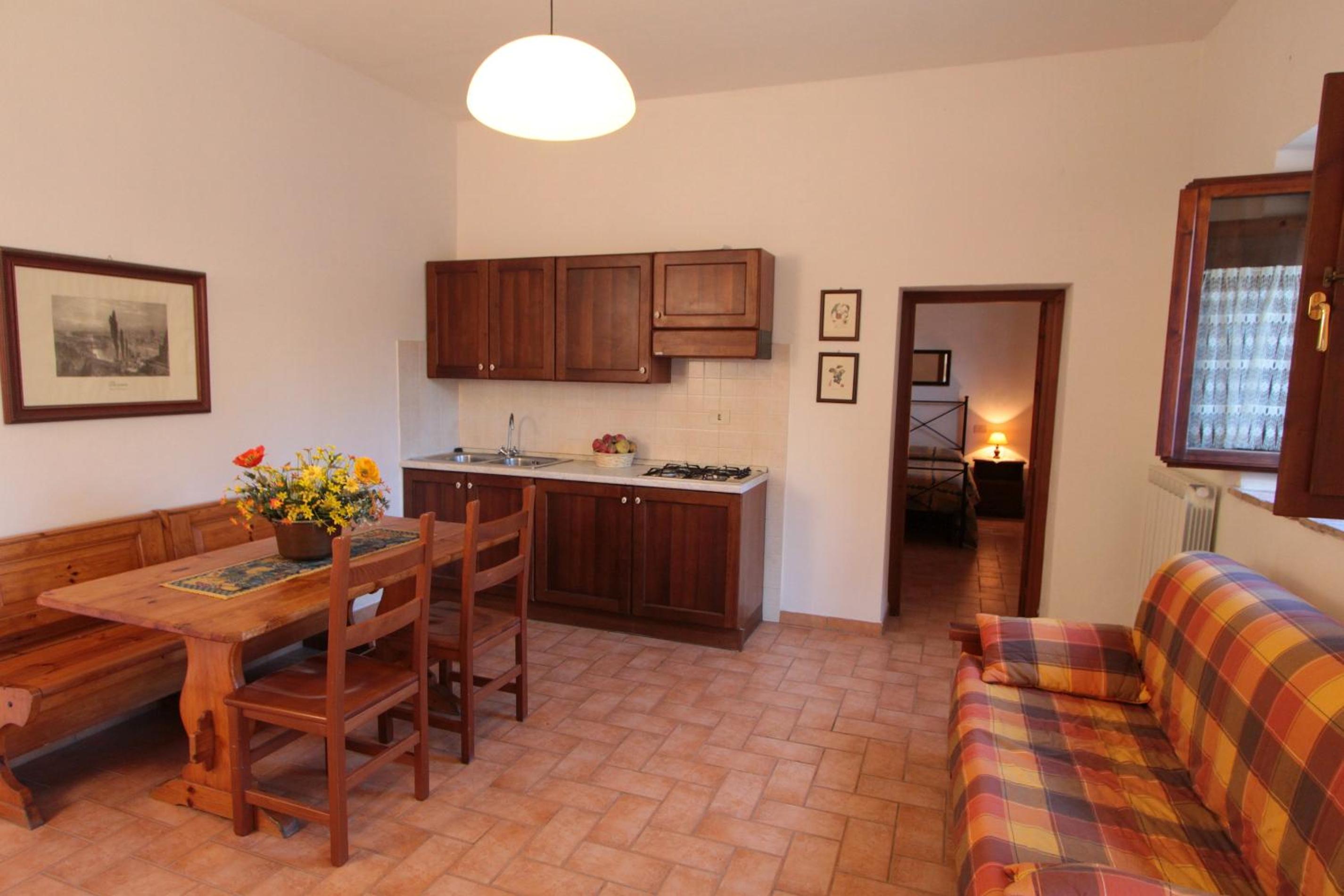 Two-Bedroom Apartment with Garden View photo 2
