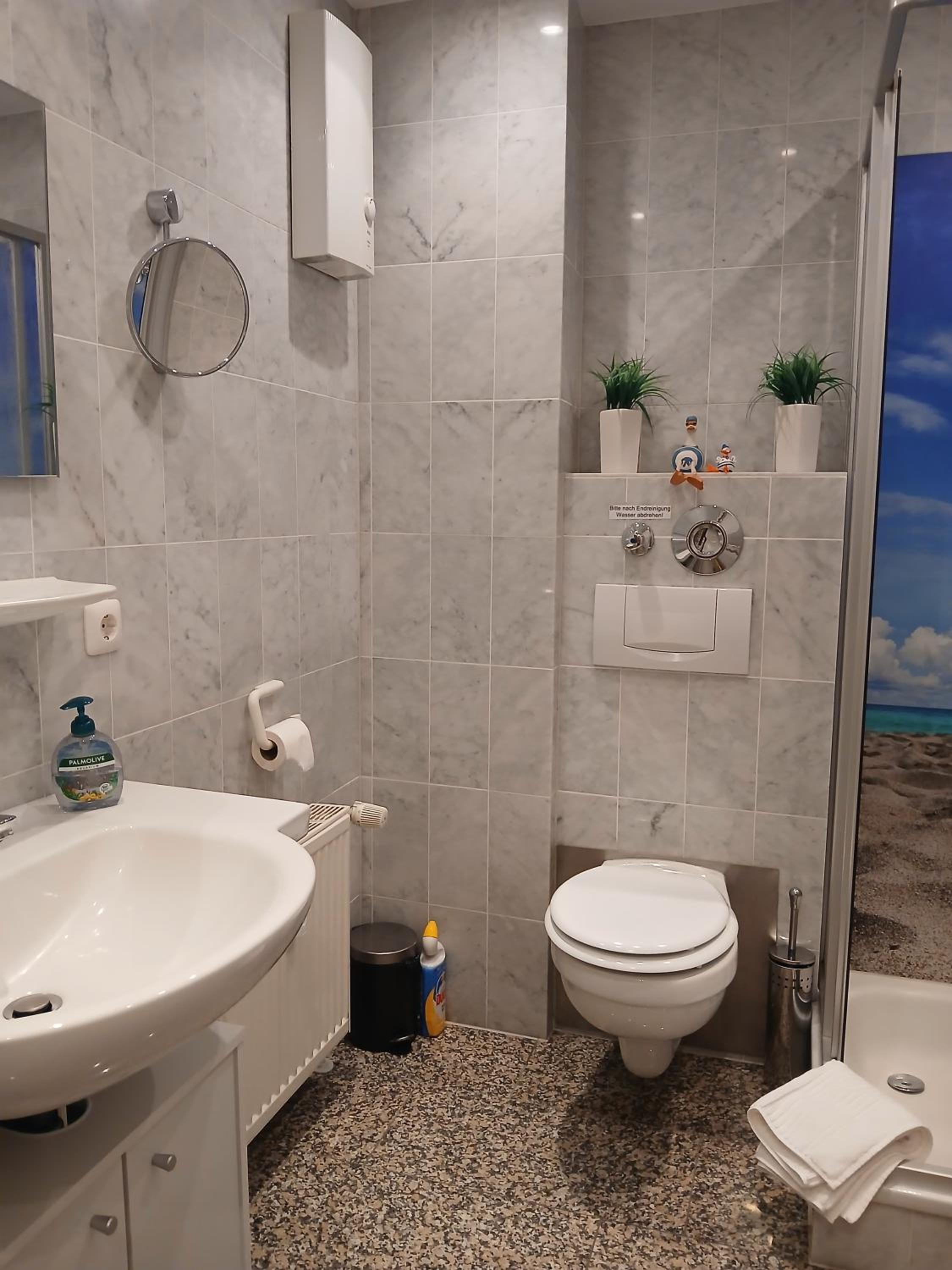 Superior One-Bedroom Apartment with Balcony photo 2