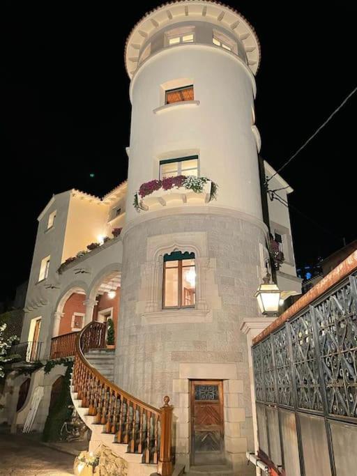 Villa photo 2