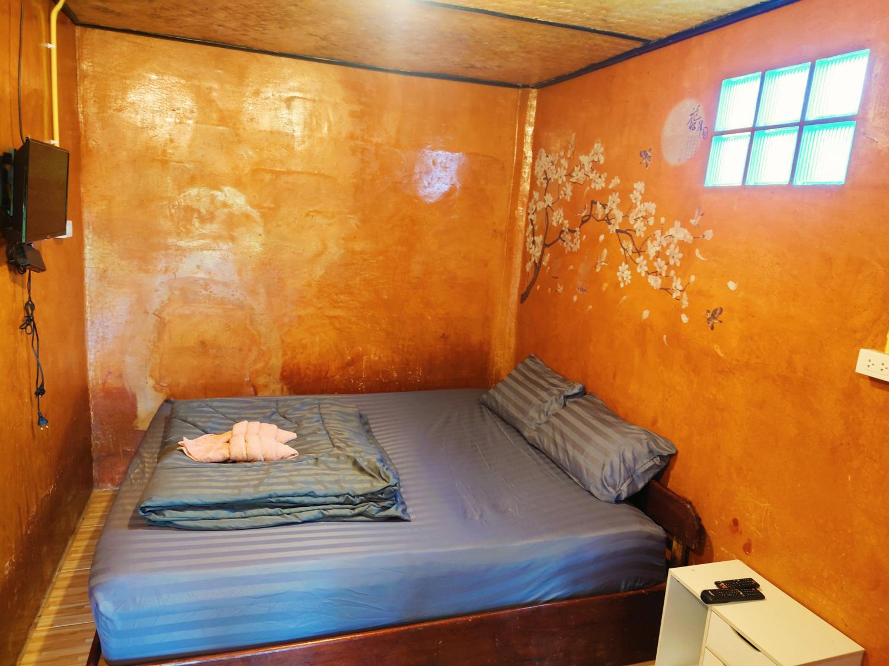 Double Room with Private Bathroom - Photo 5