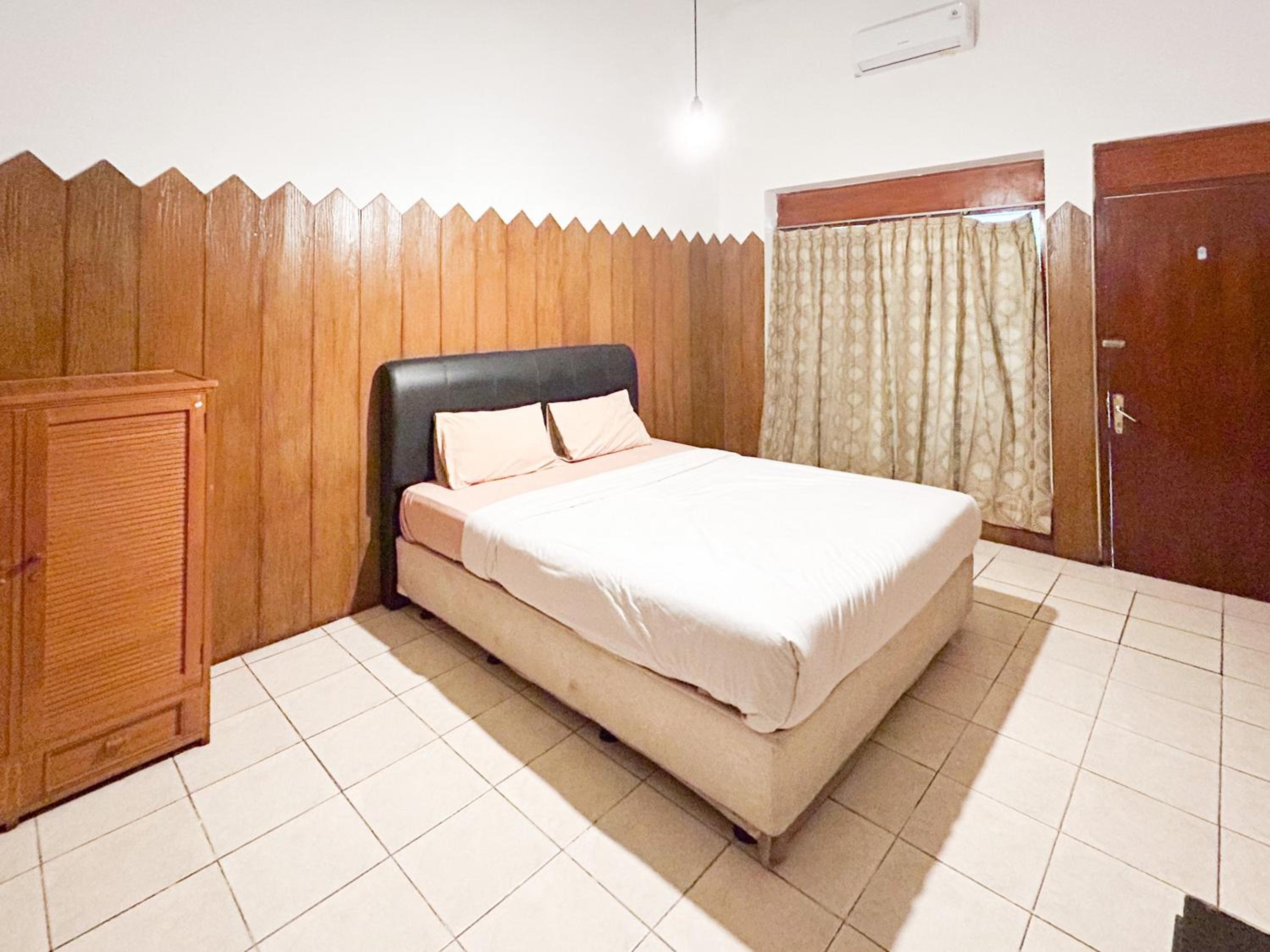 Standard Double Room photo 3