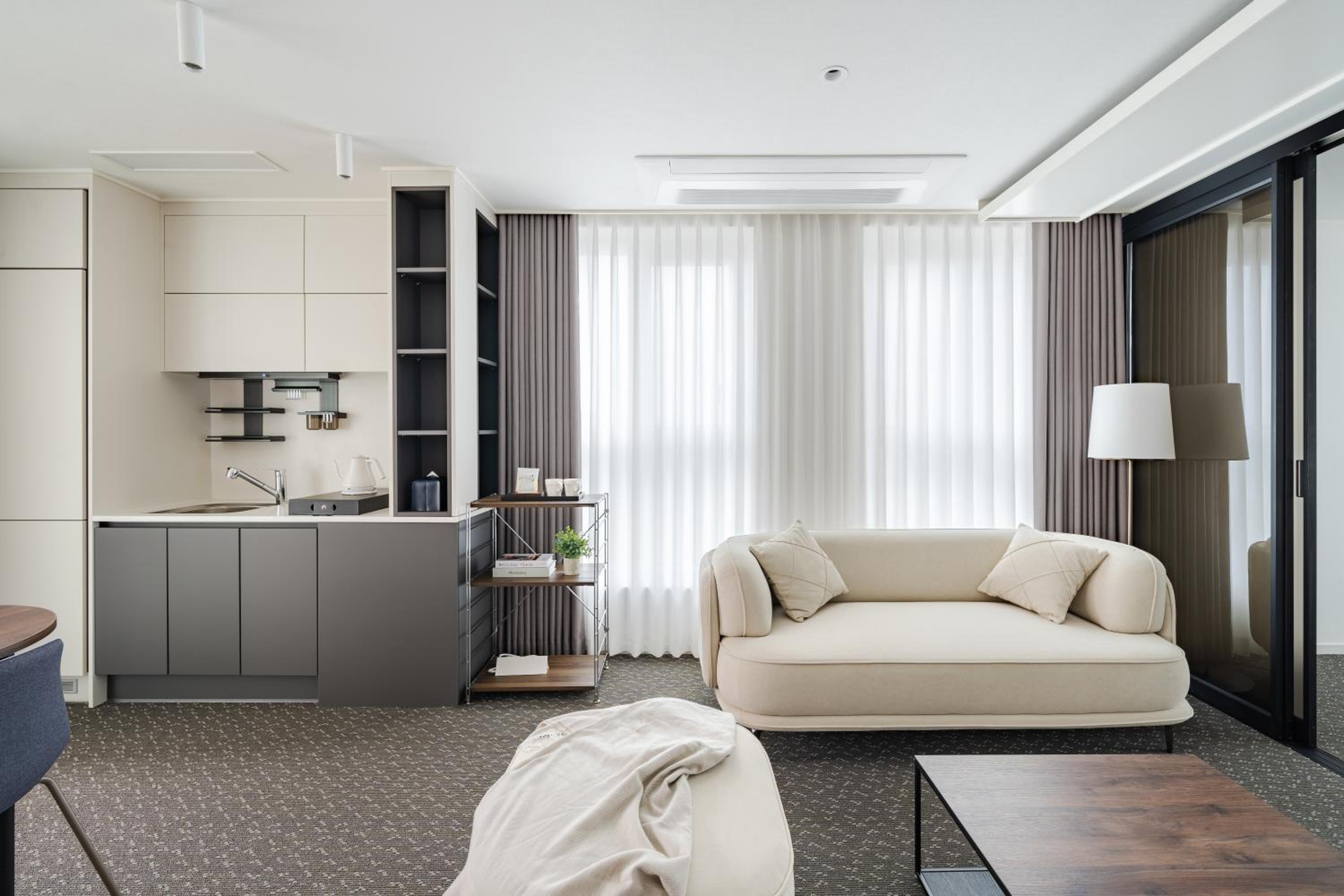 Premier Suite Ocean - Photo 13