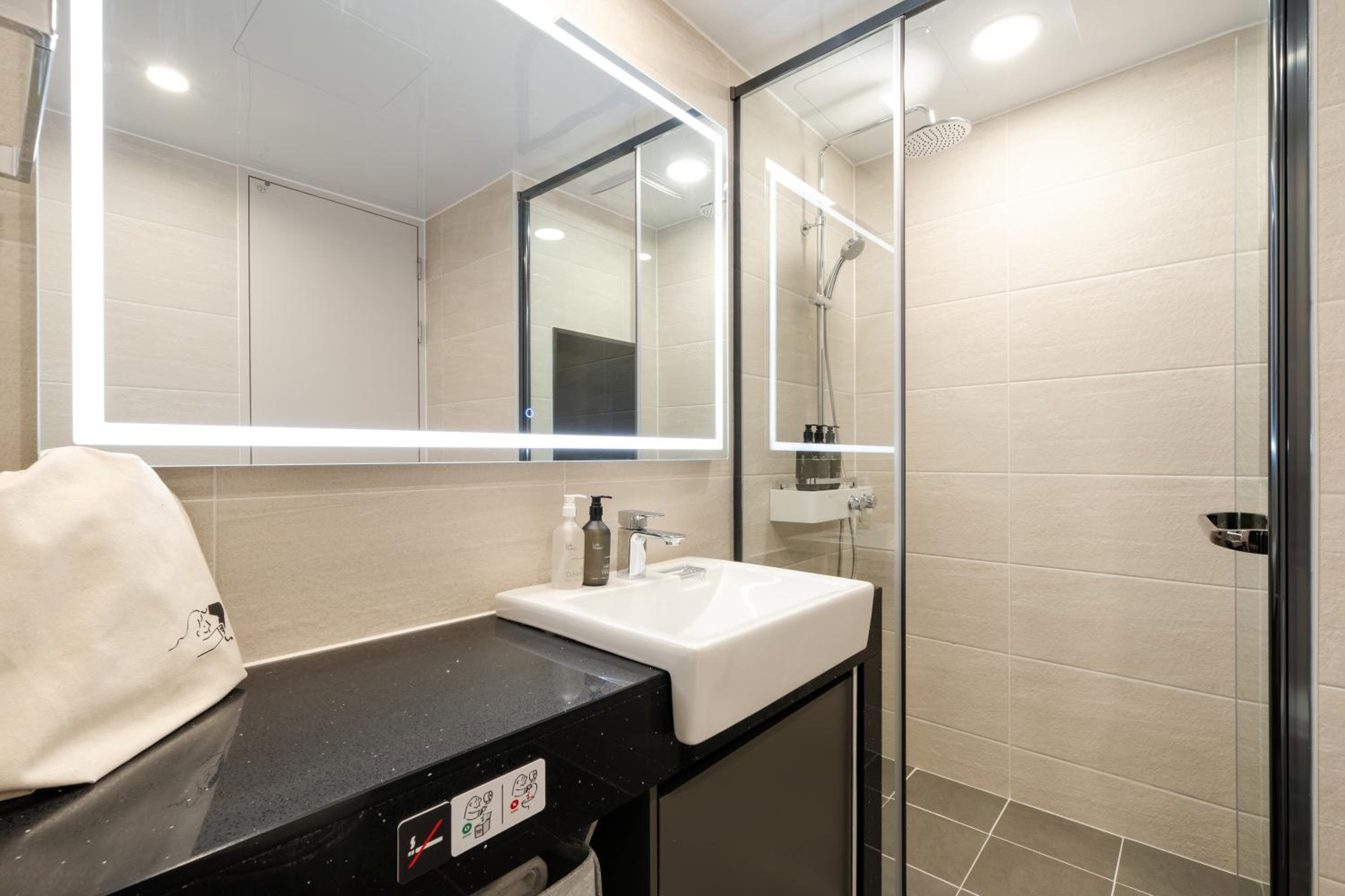 Premier Suite Ocean - Photo 19