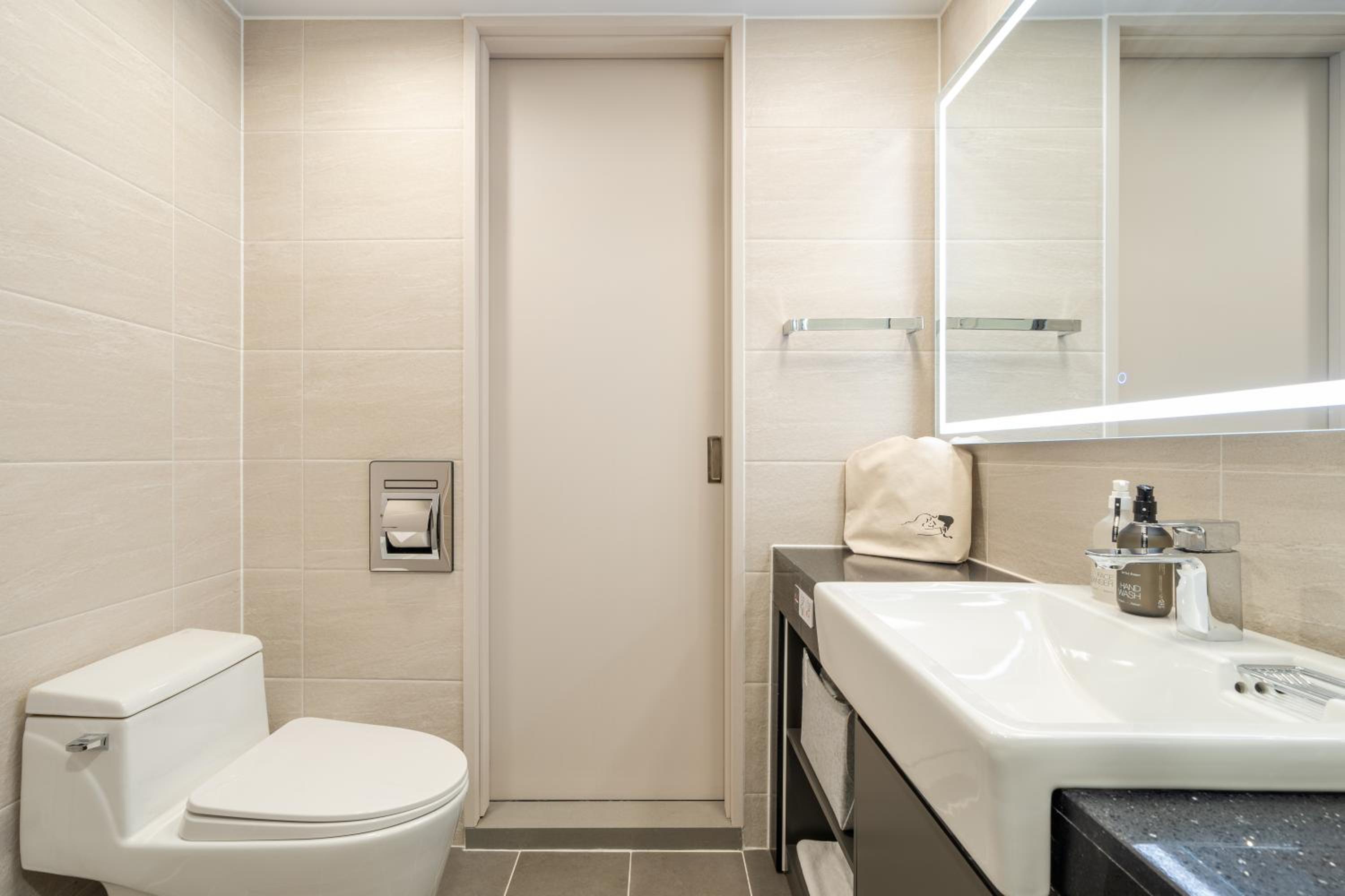 Premier Suite Ocean - Photo 25