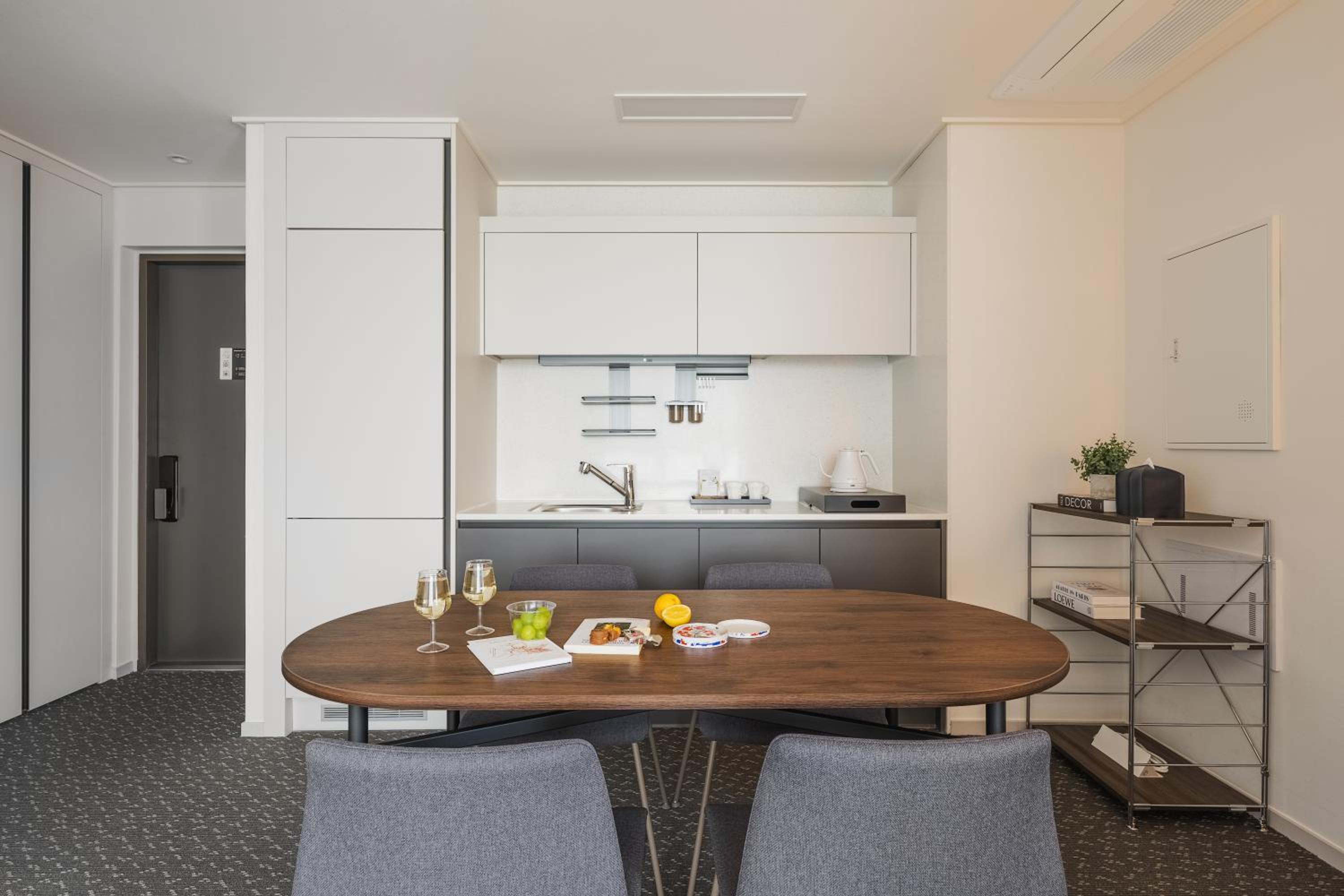 Premier Suite Ocean - Photo 24