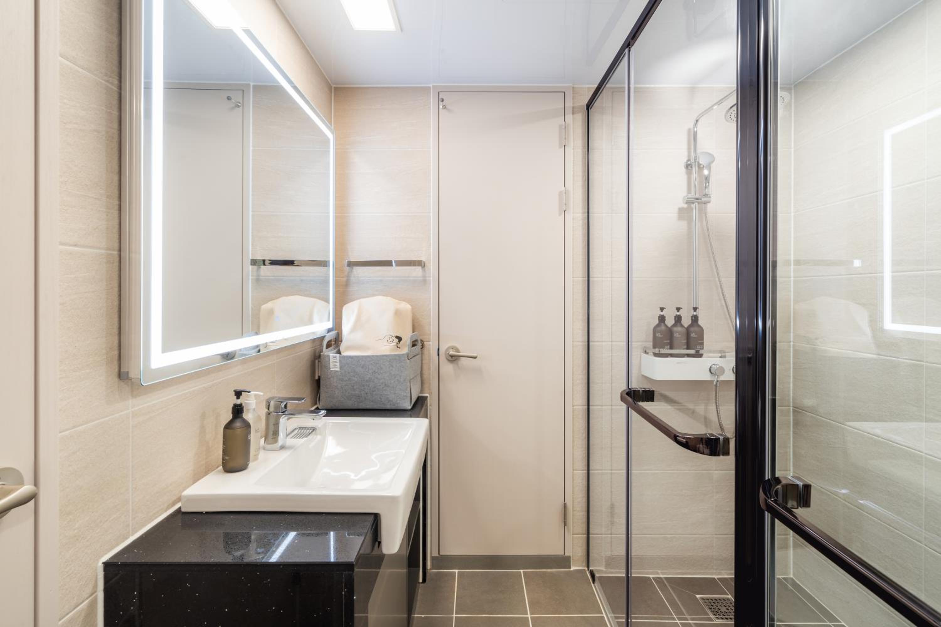 Premier Suite Ocean - Photo 23