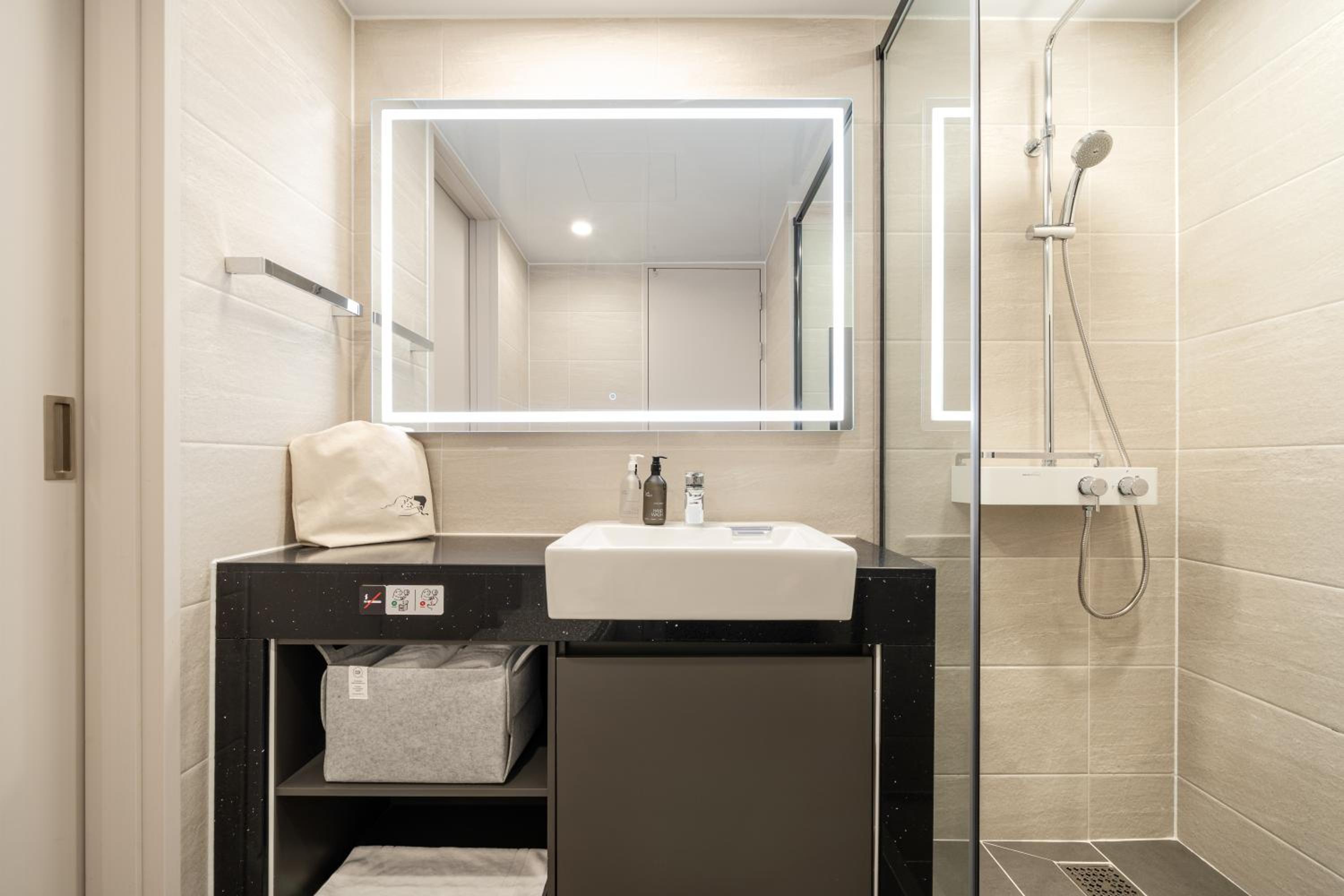 Premier Suite Ocean - Photo 22