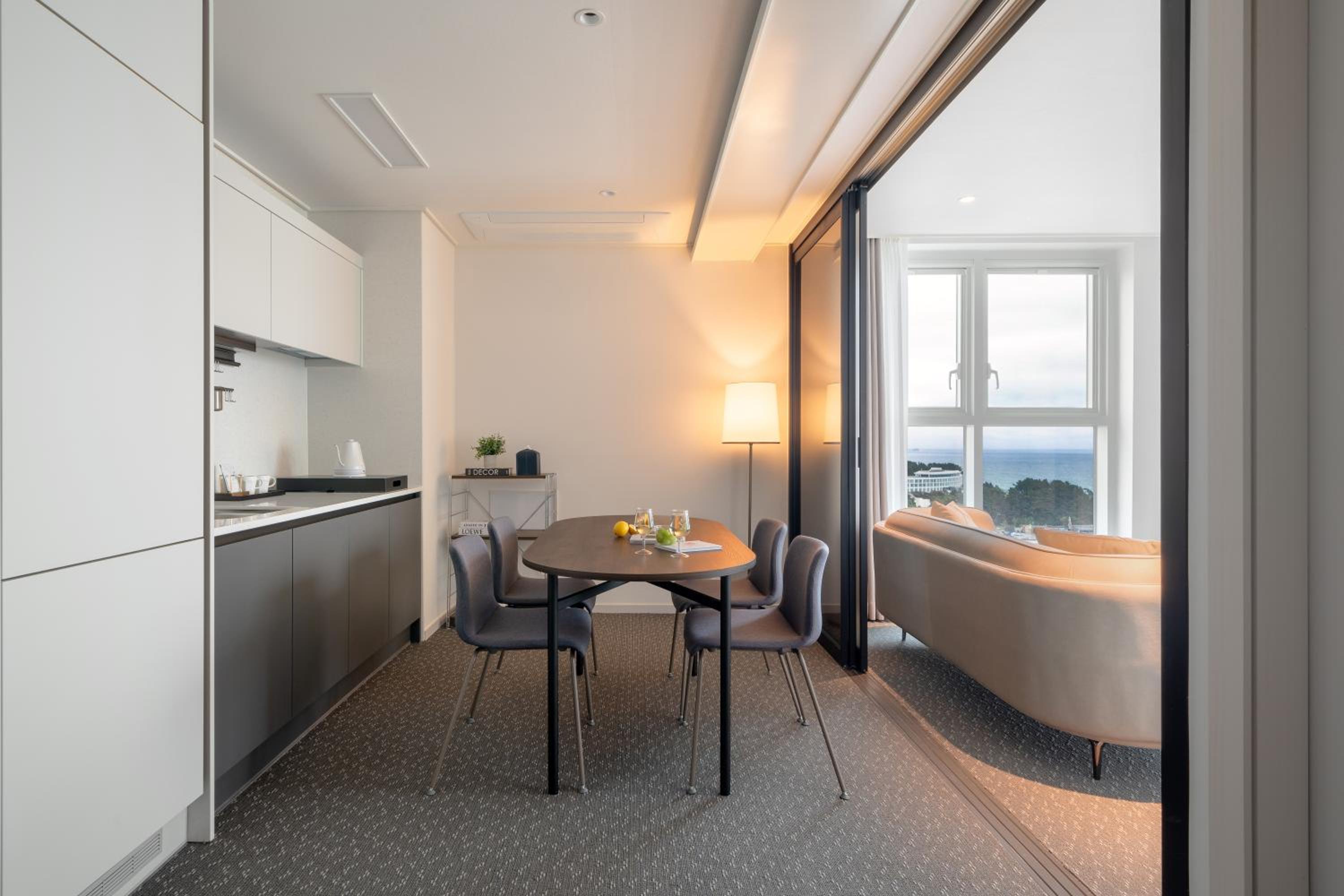 Premier Suite Ocean - Photo 30