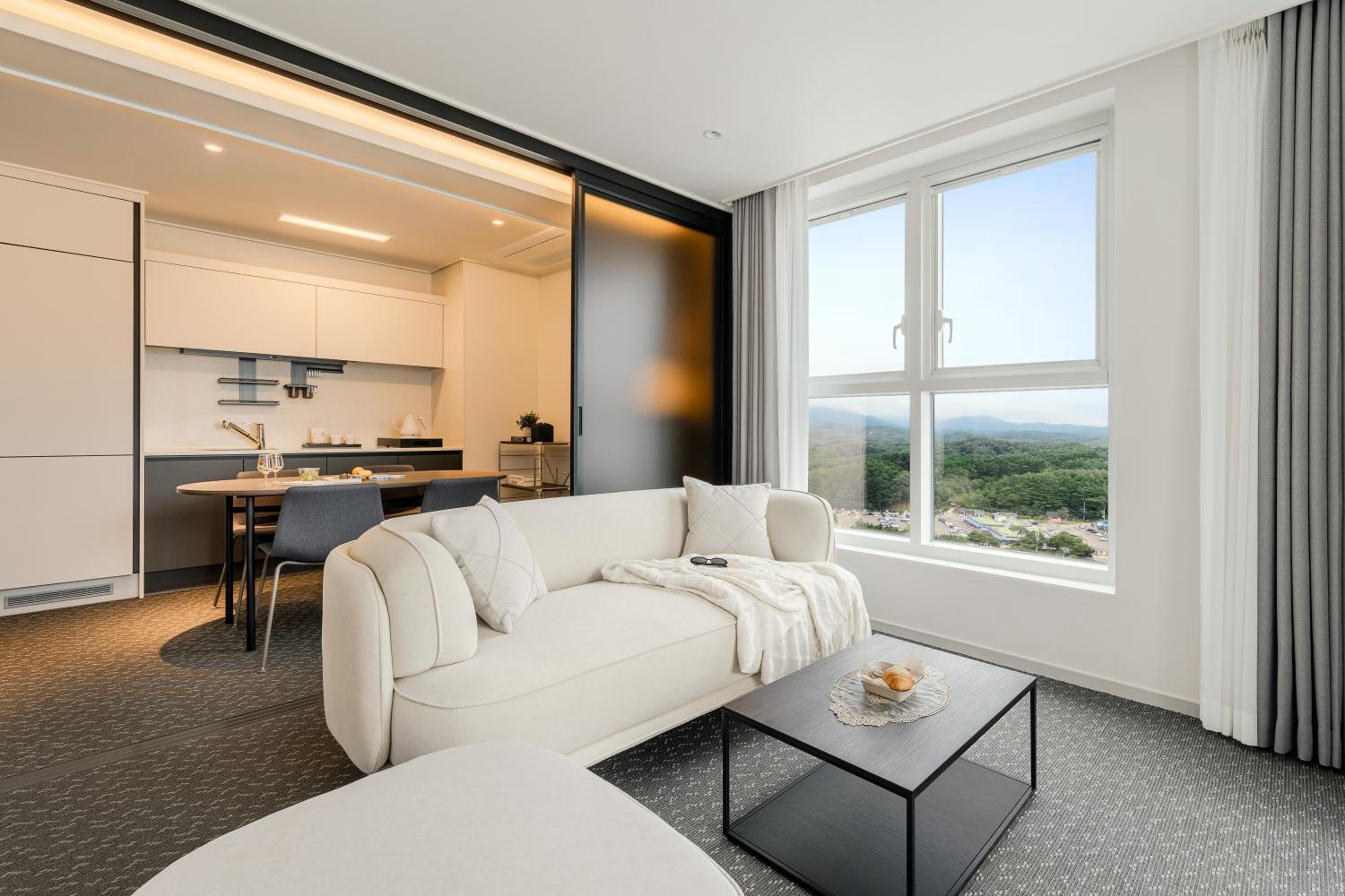 Premier Suite Ocean - Photo 38