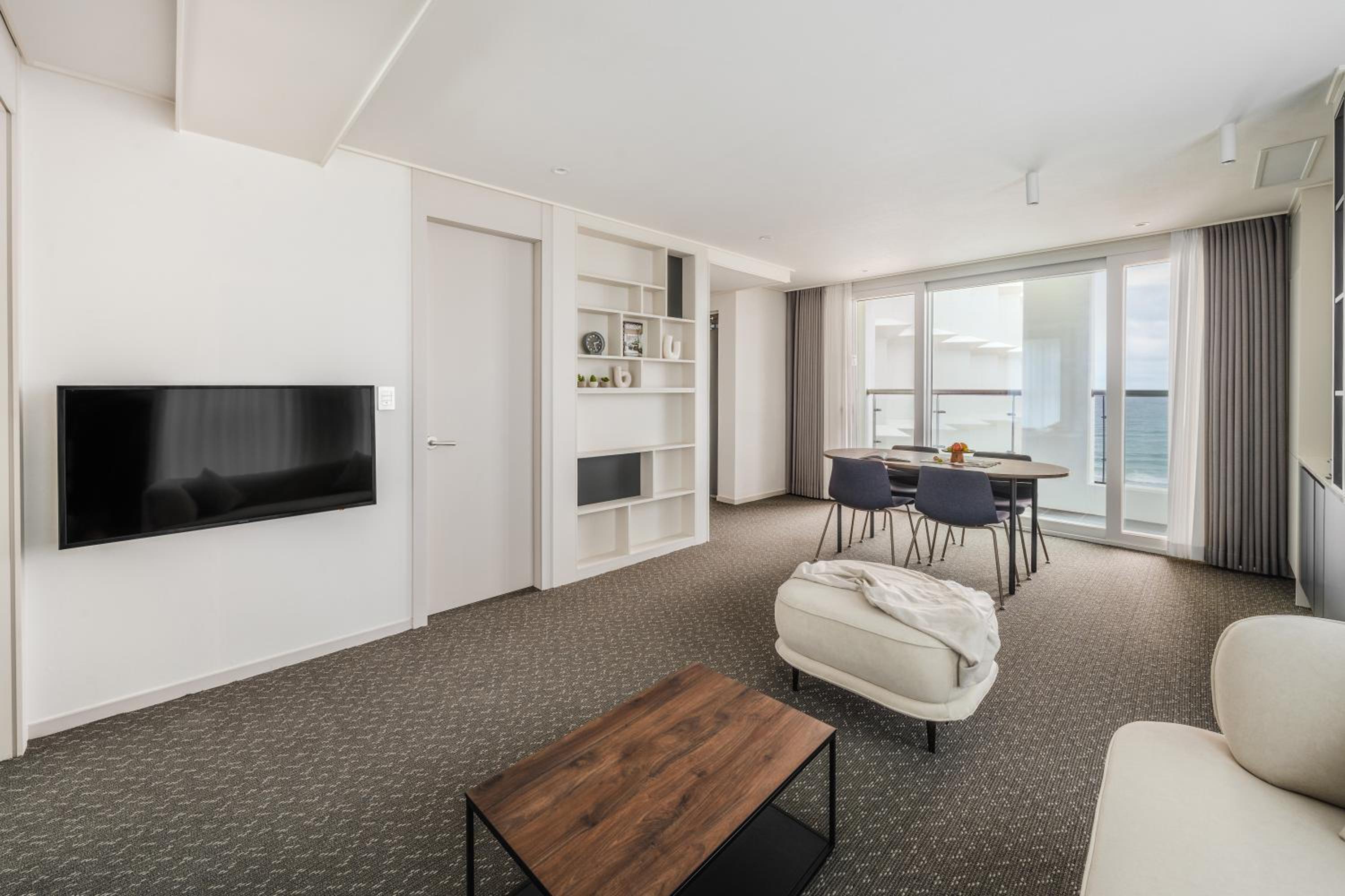 Premier Suite Ocean - Photo 37