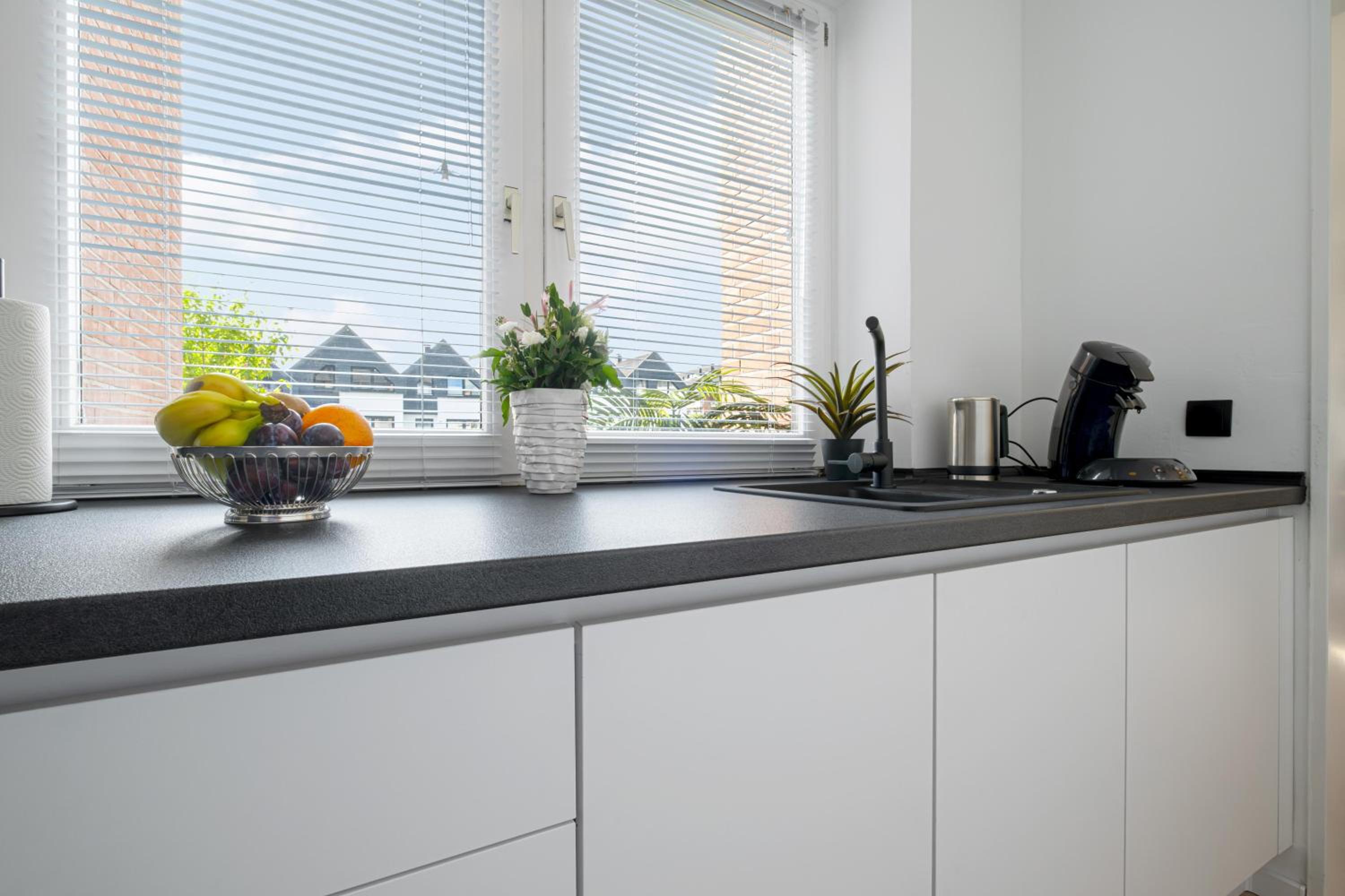 Apartment with Terrace photo 2