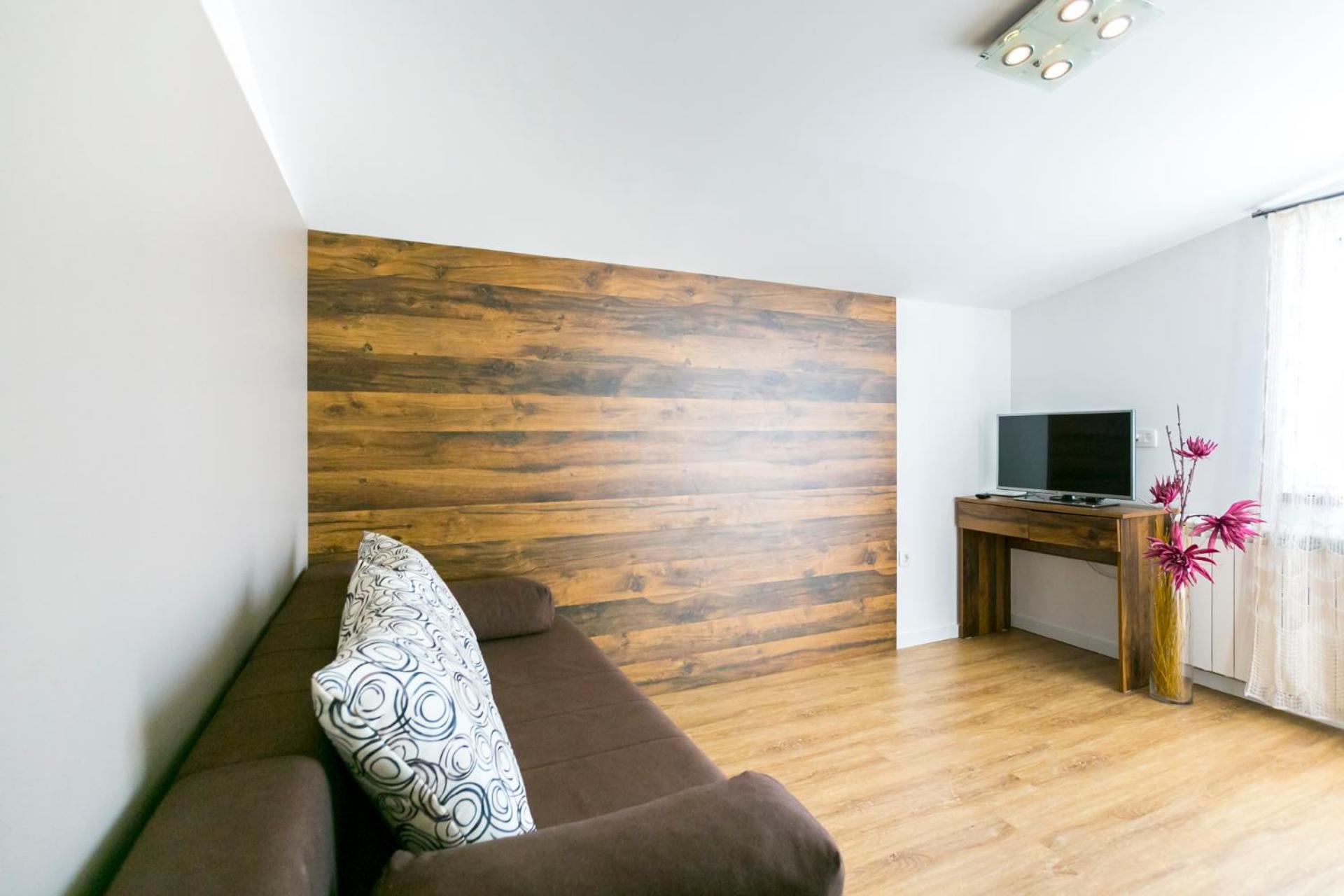 One-Bedroom Suite