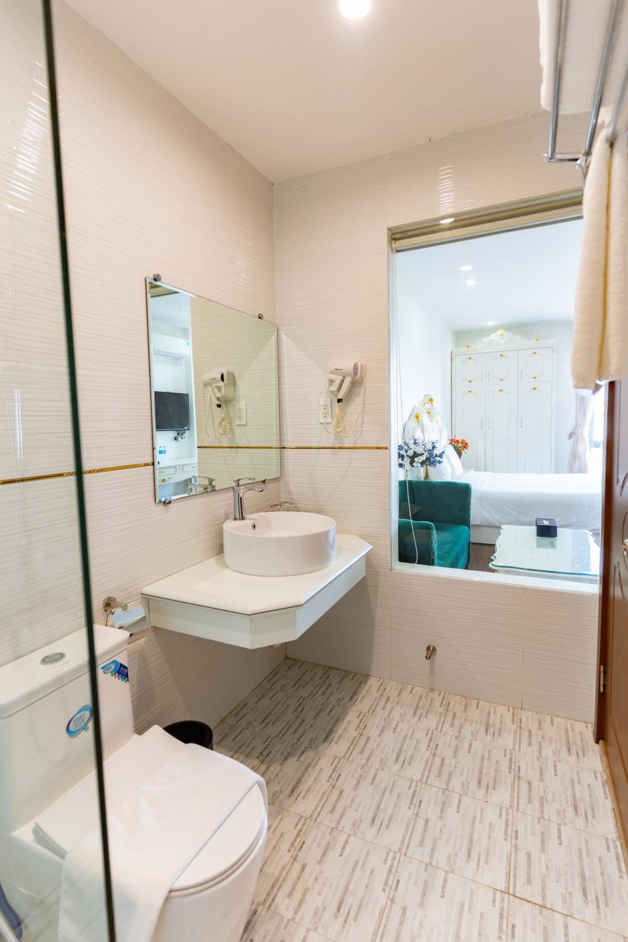 Superior Twin Room - Photo 1