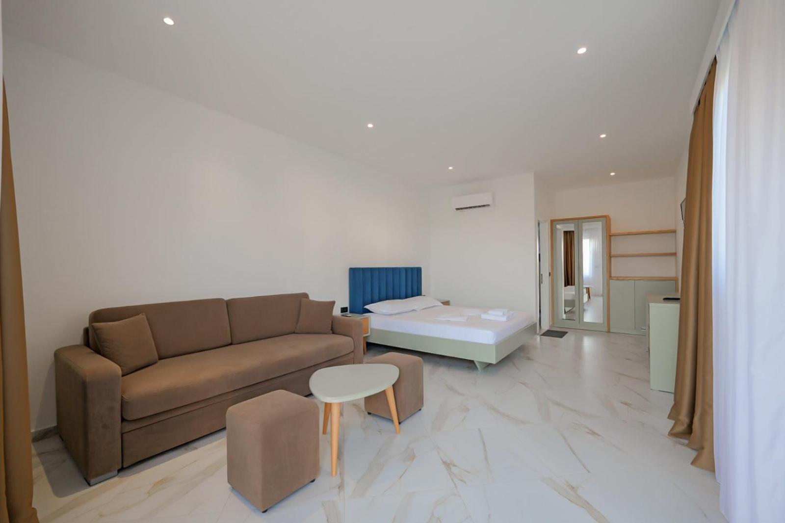 Twin Bungalow photo 3