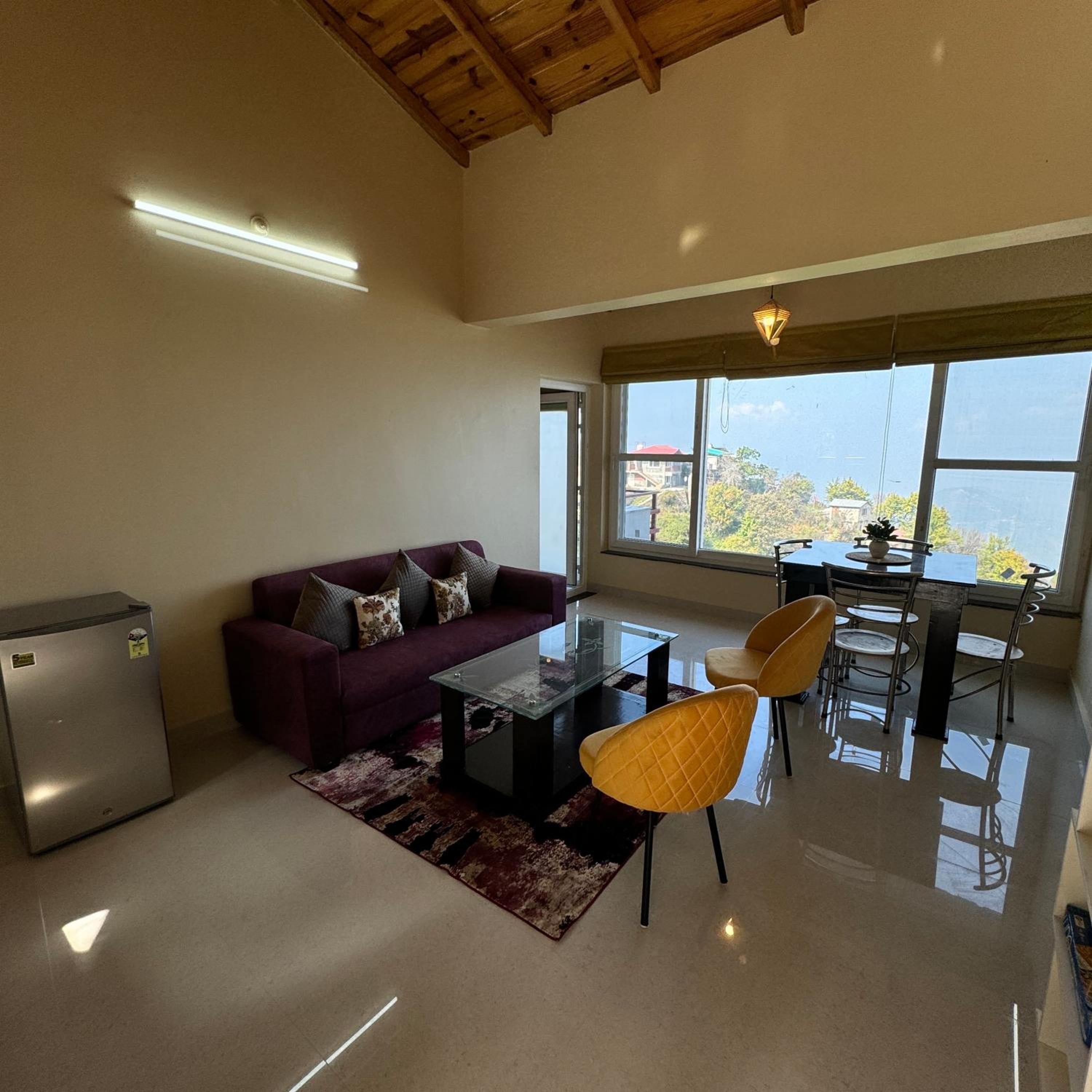 Studio with Mountain View photo 1