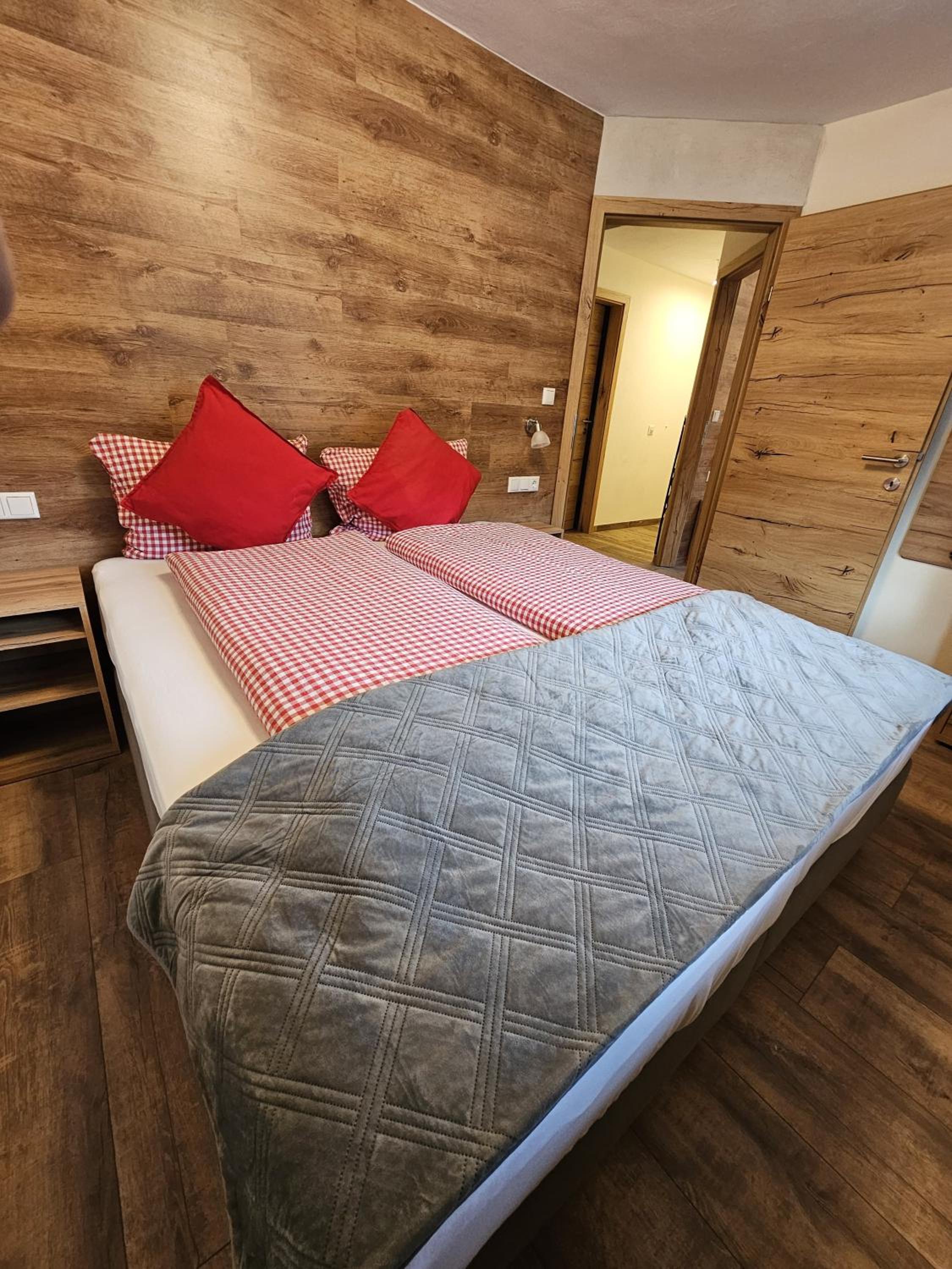 Three-Bedroom Chalet photo 3