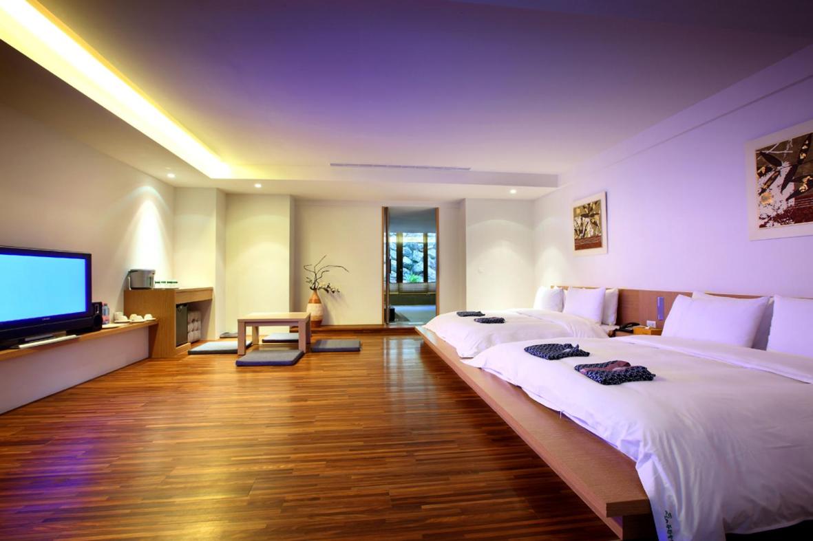Deluxe Family Suite photo 3