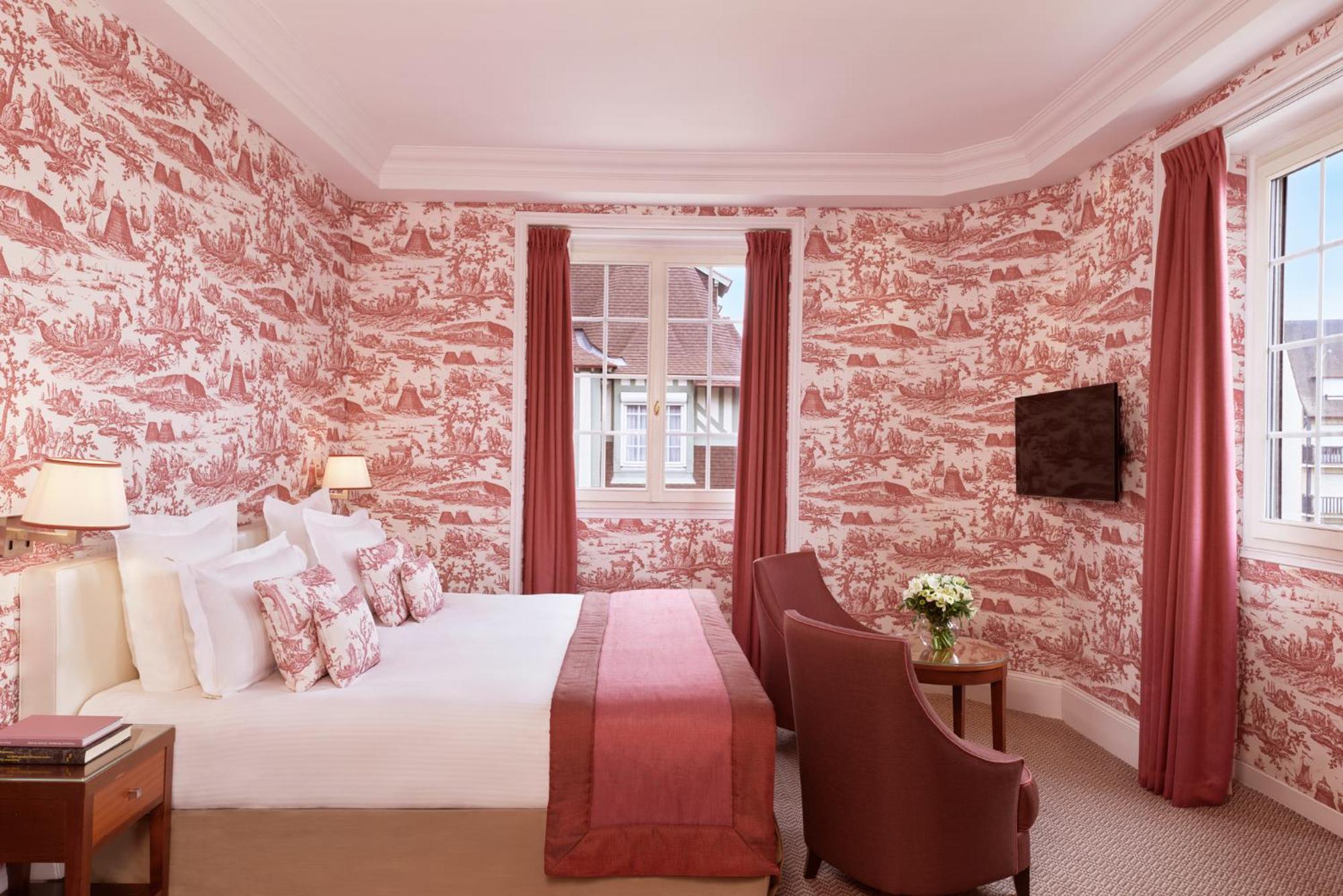 Junior Suite - Photo 1