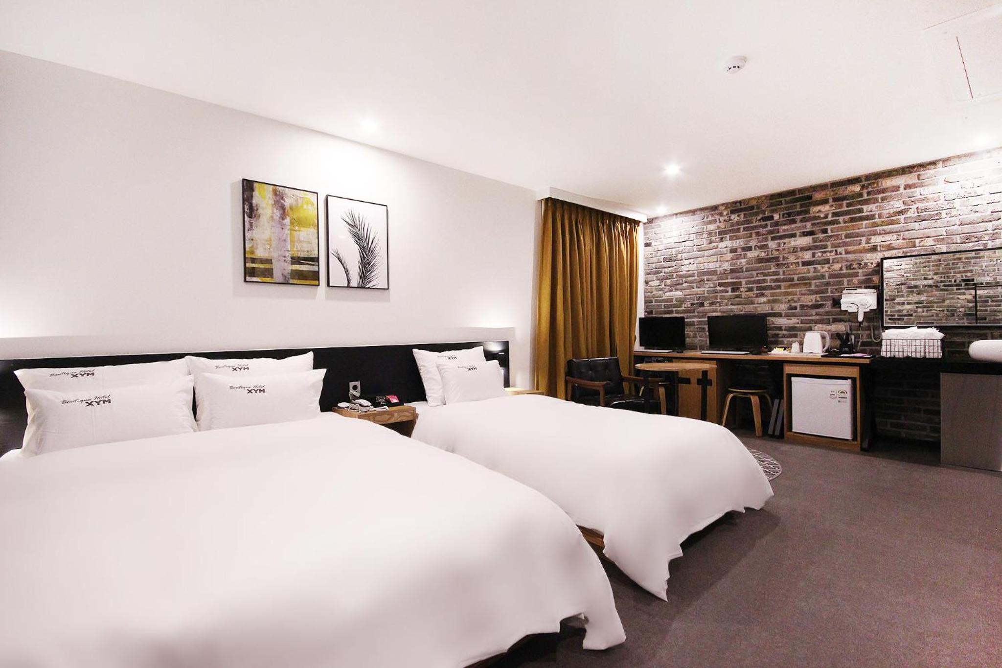 Superior Twin Room - Photo 1
