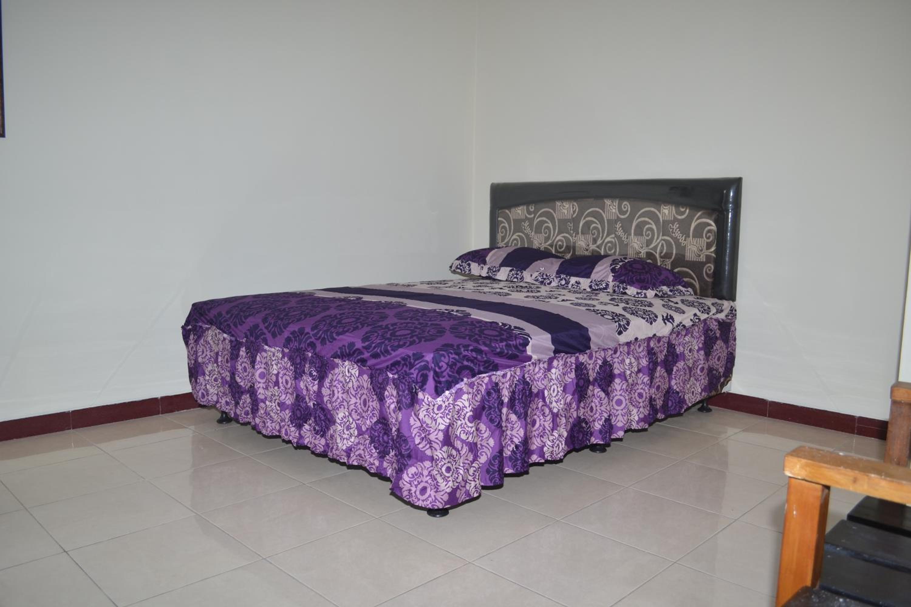 Budget Double Room photo 3