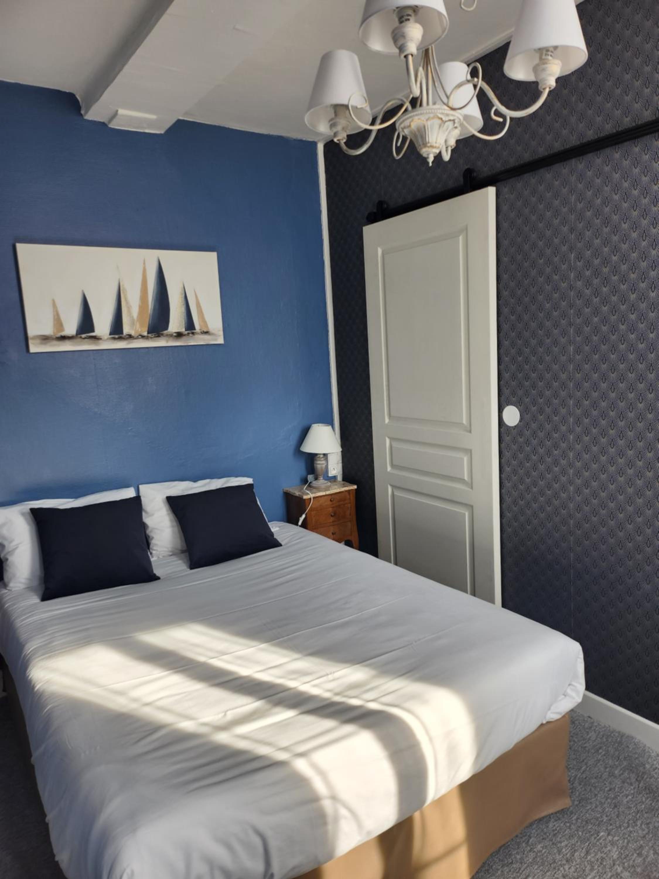 Double Room - Photo 1