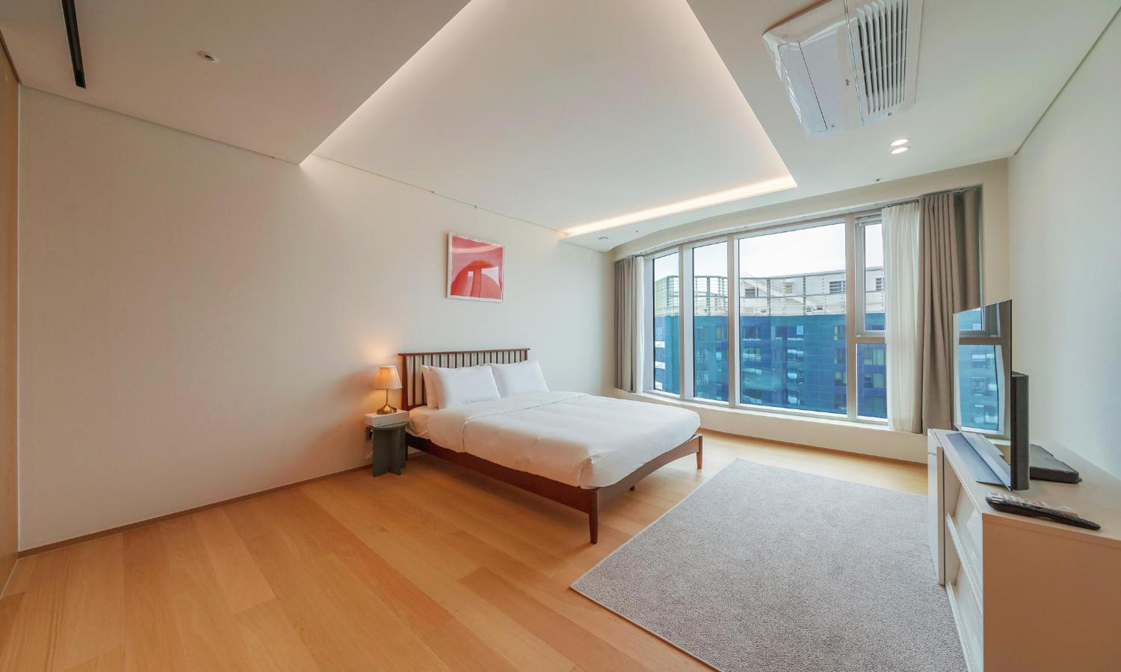Penthouse A - Photo 3