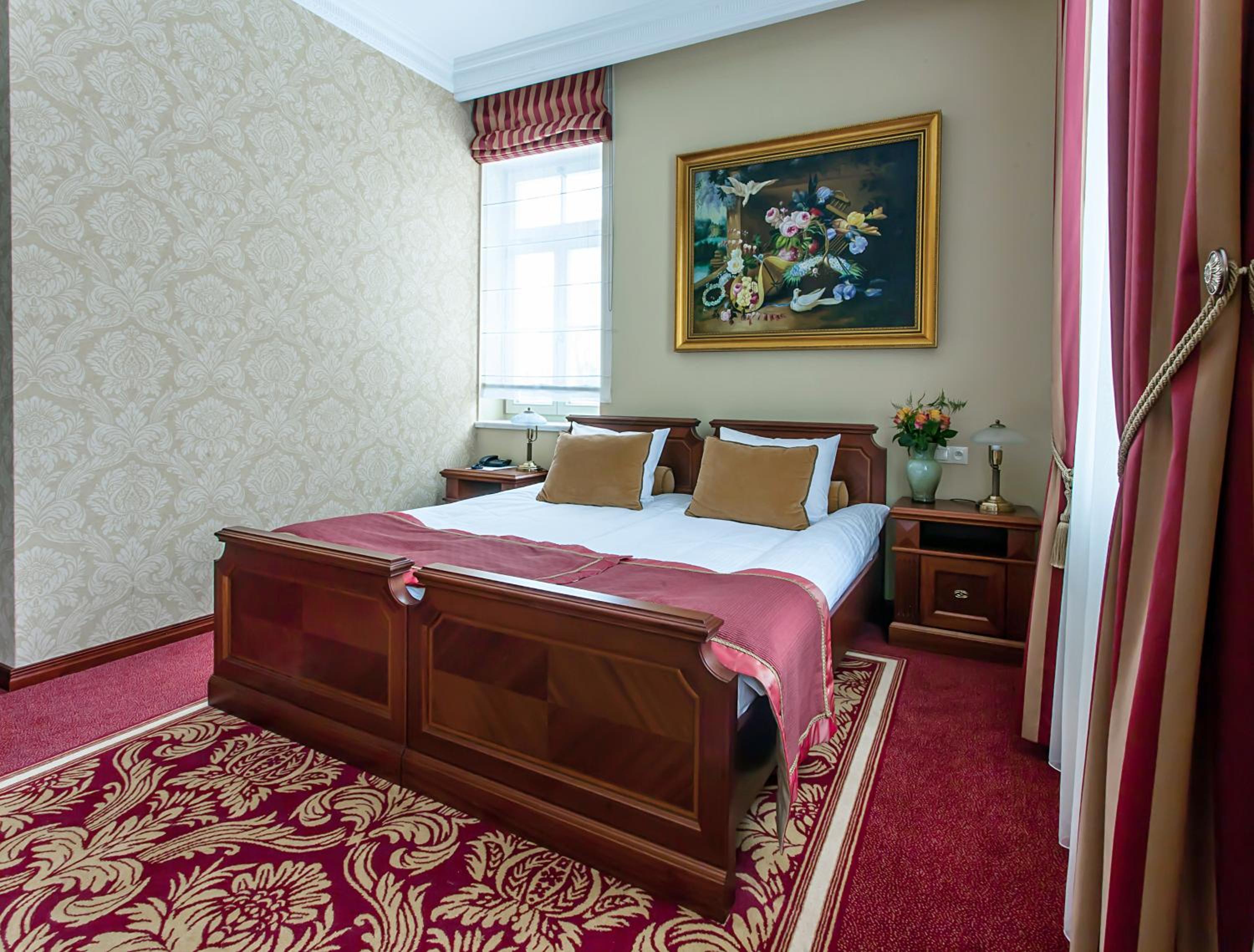 Deluxe Double or Twin Room - Photo 2