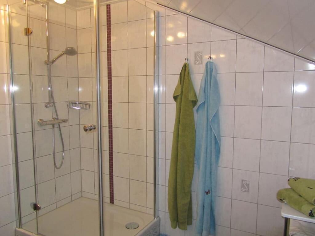 Three-Bedroom Apartment photo 2