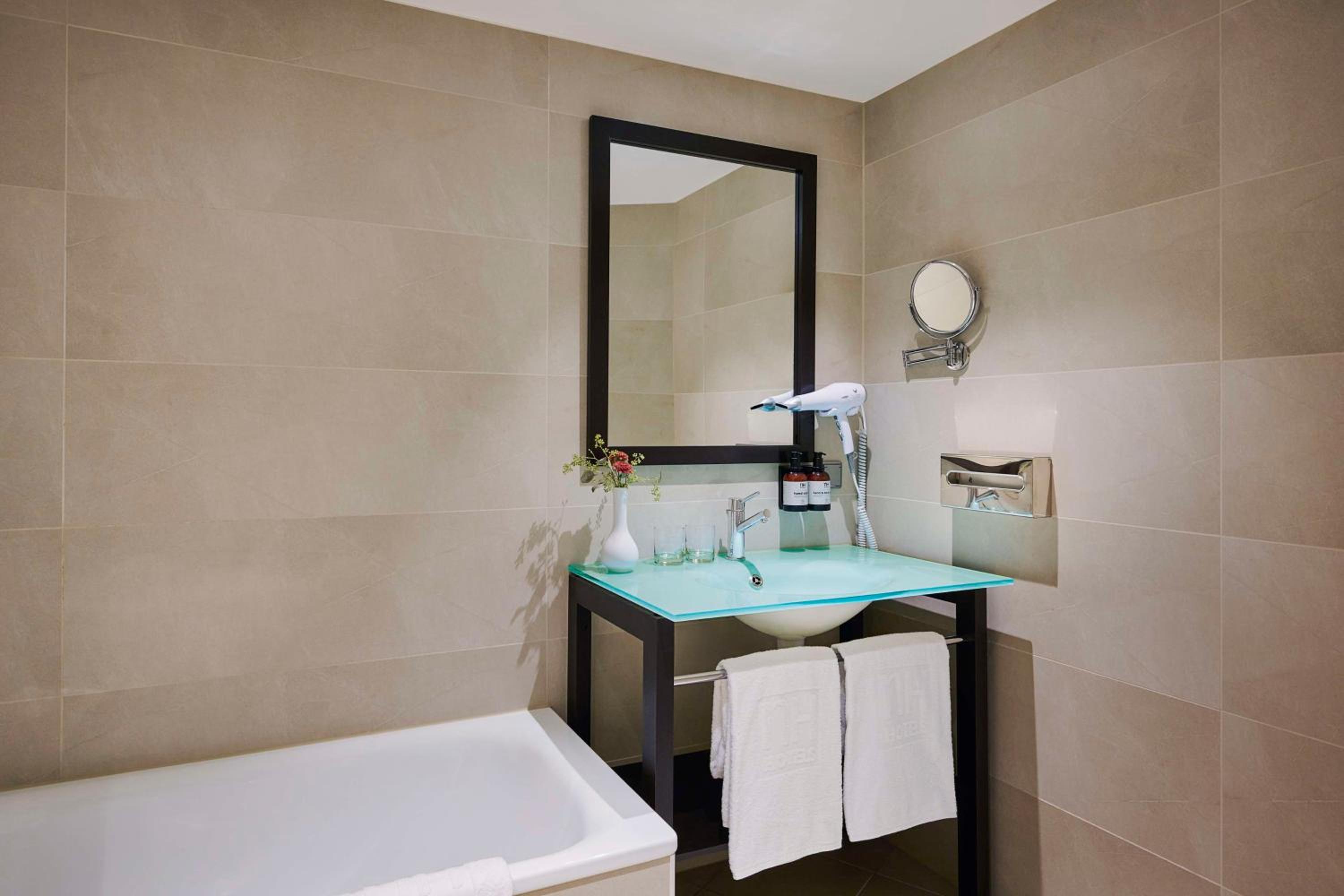 Superior XL Room - Photo 3