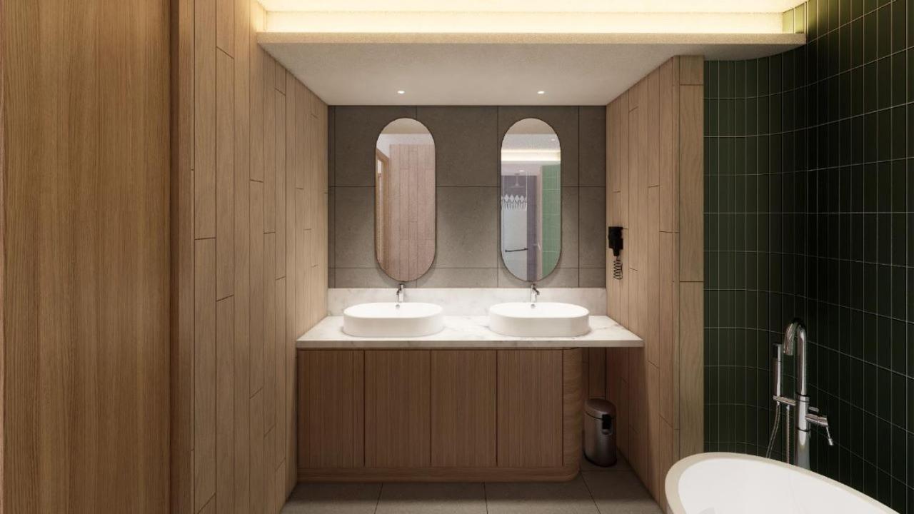 Executive Suite - Photo 3