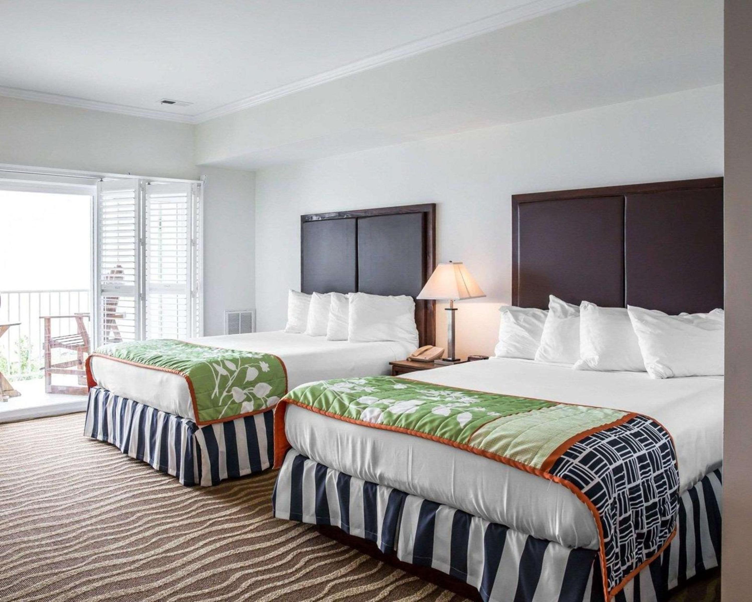 Queen Room with Two Queen Beds - Non-Smoking