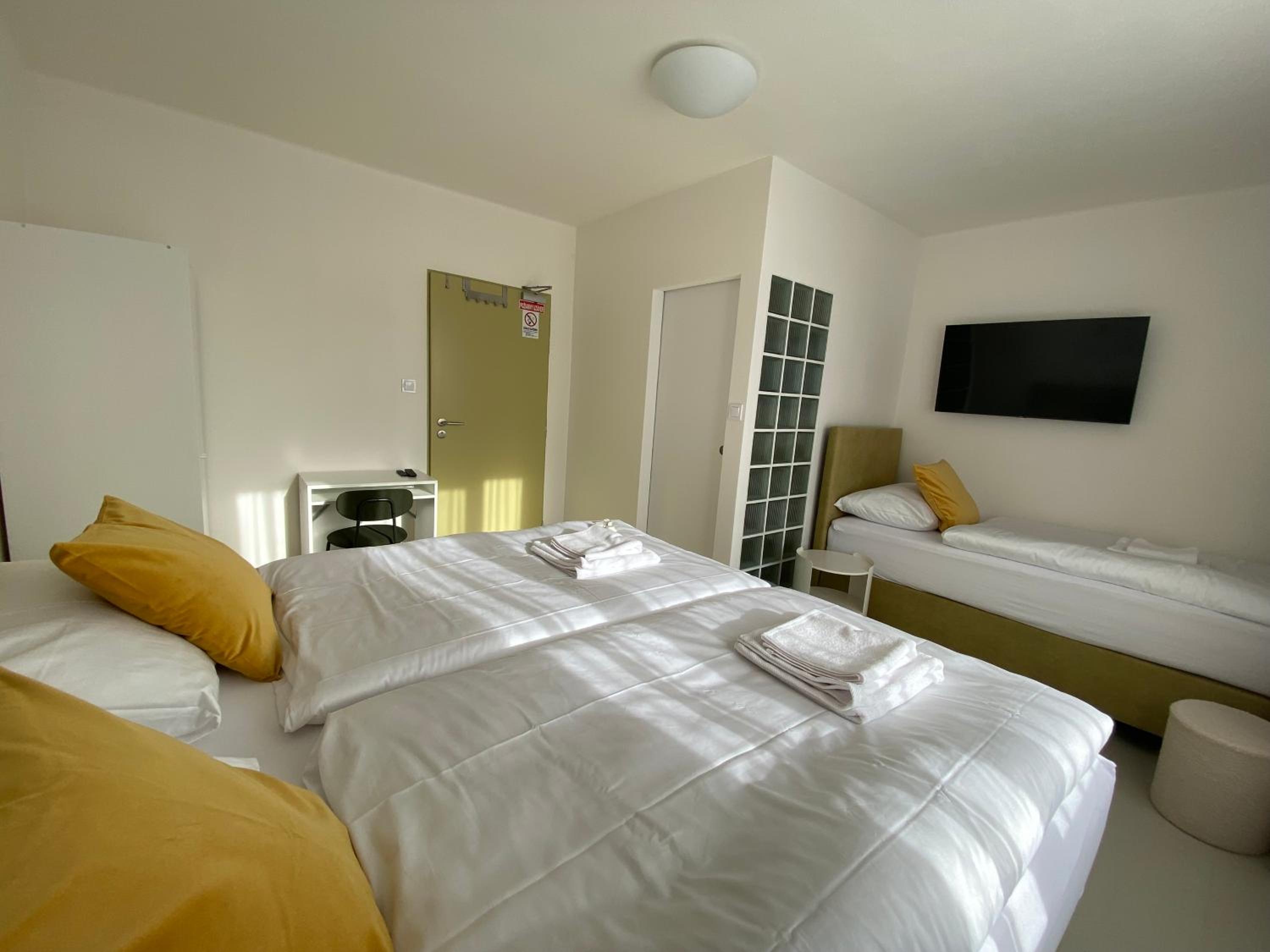 Triple Room photo 3
