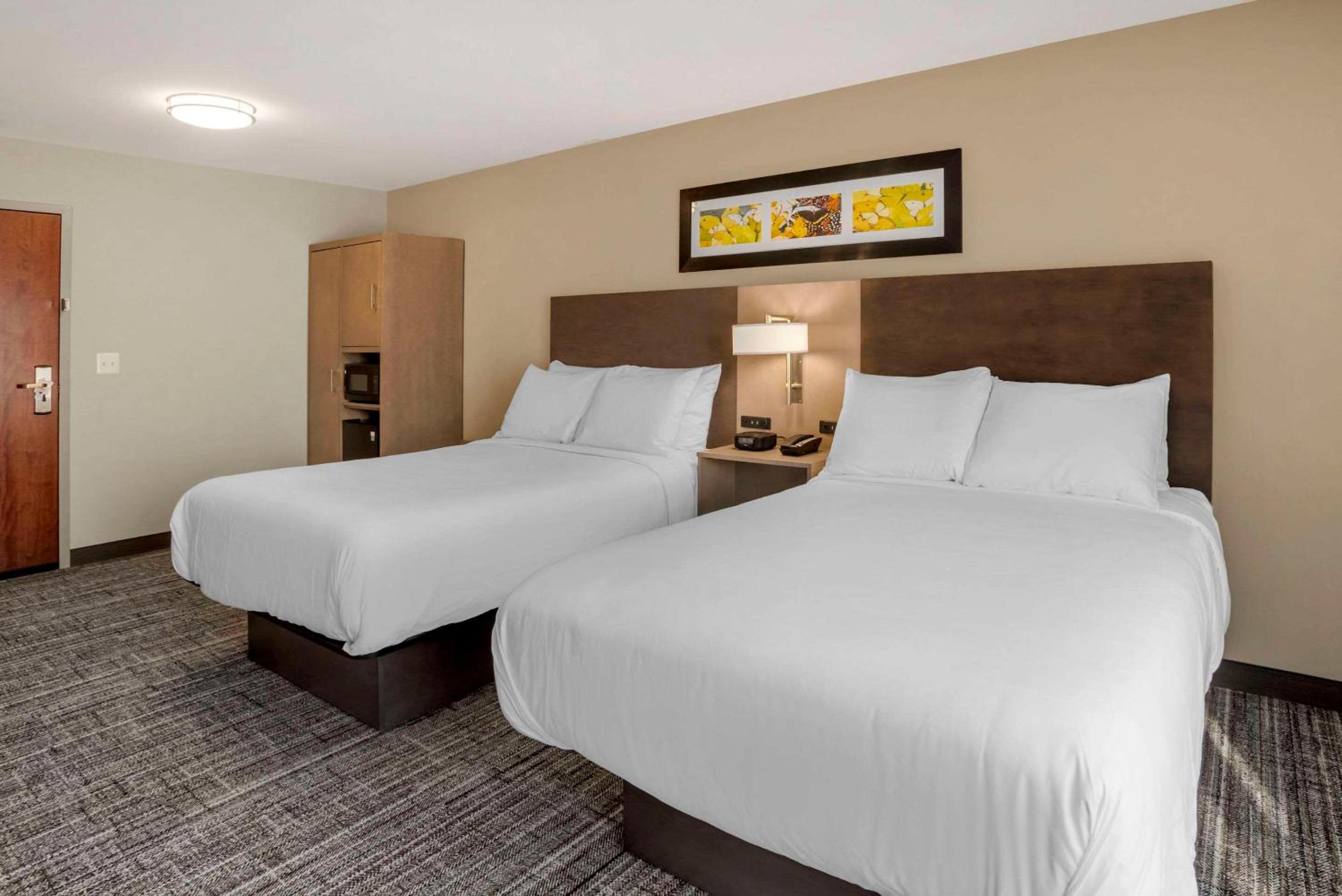 Standard Double Room with Two Double Beds - Non Smoking - Photo 4
