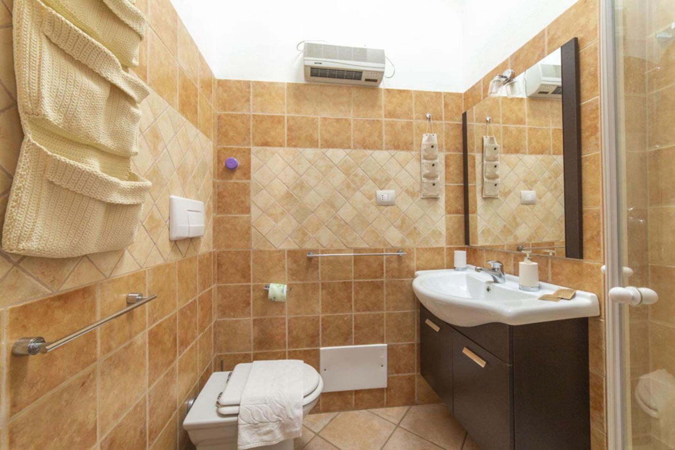 Apartment 1 photo 3